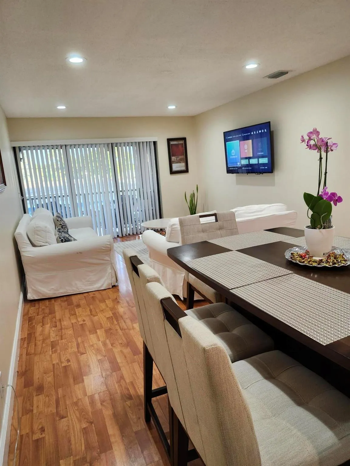 5937 Forest Hill Blvd, #205