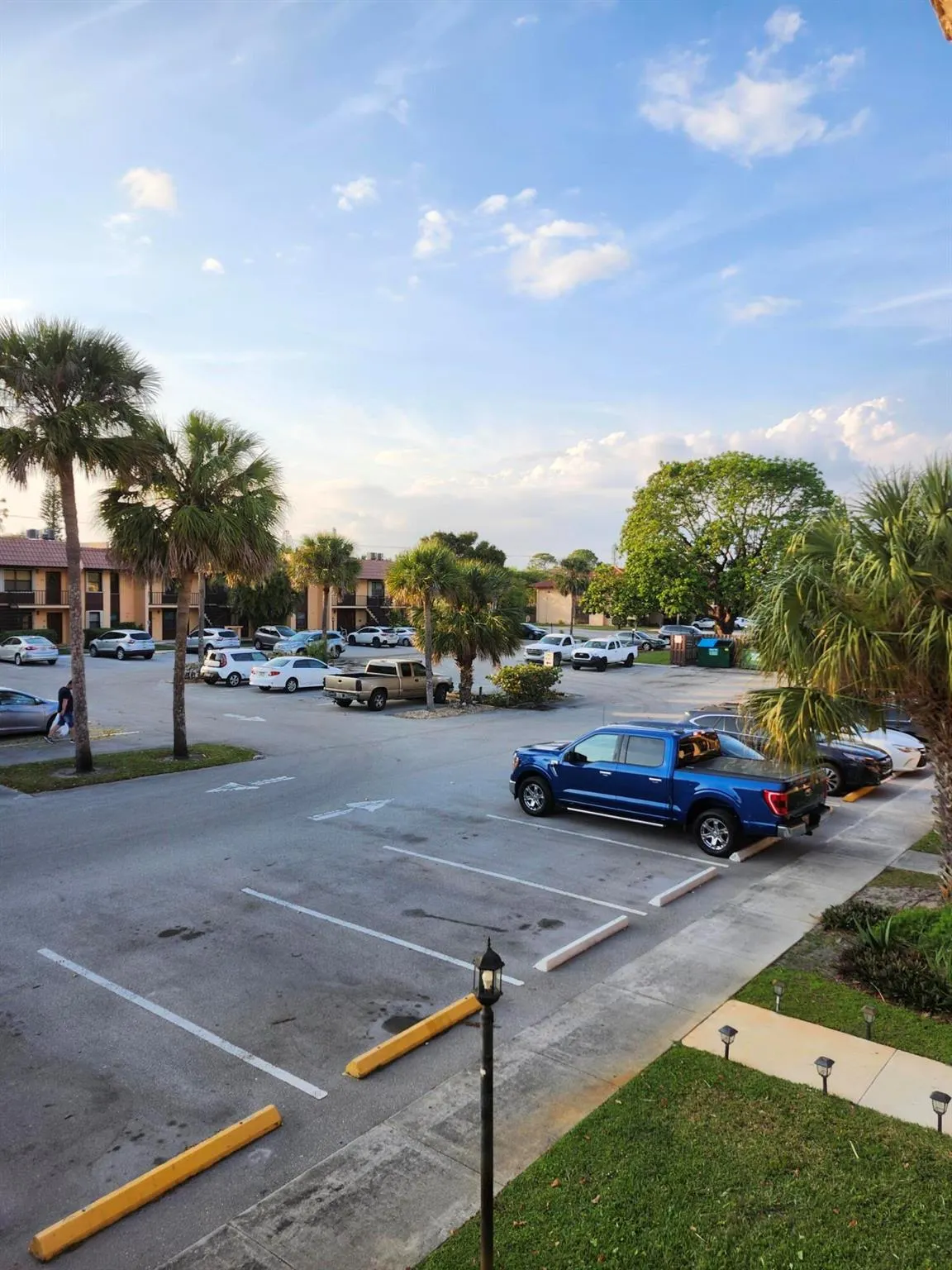 5937 Forest Hill Blvd, #205