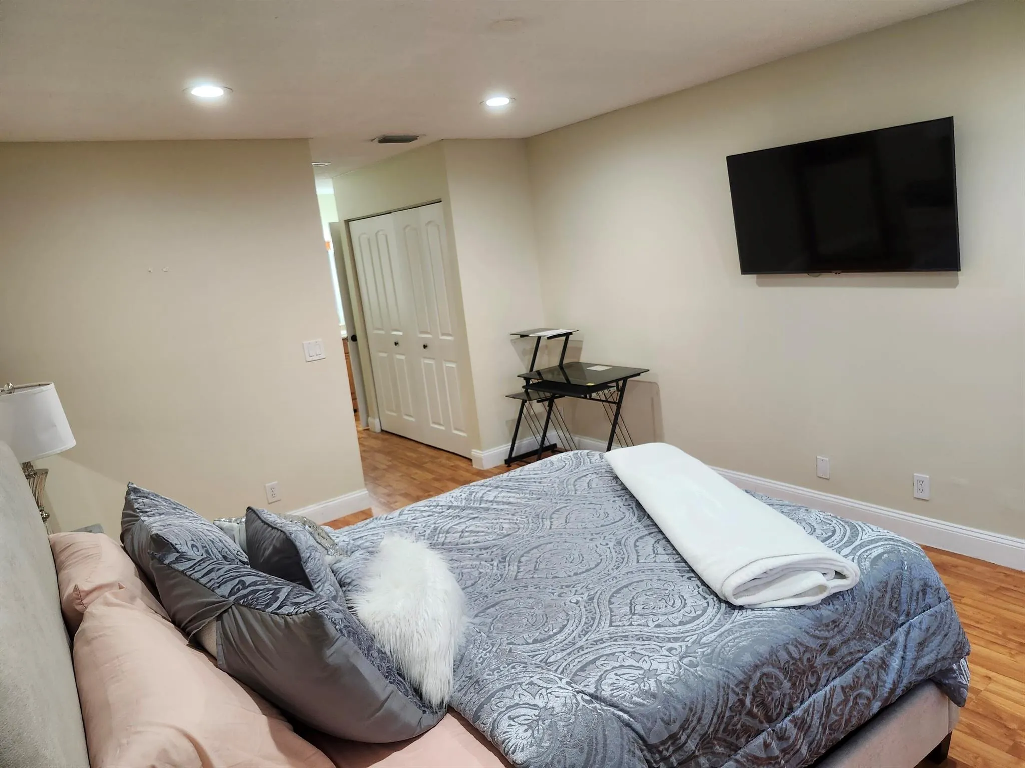 5937 Forest Hill Blvd, #205