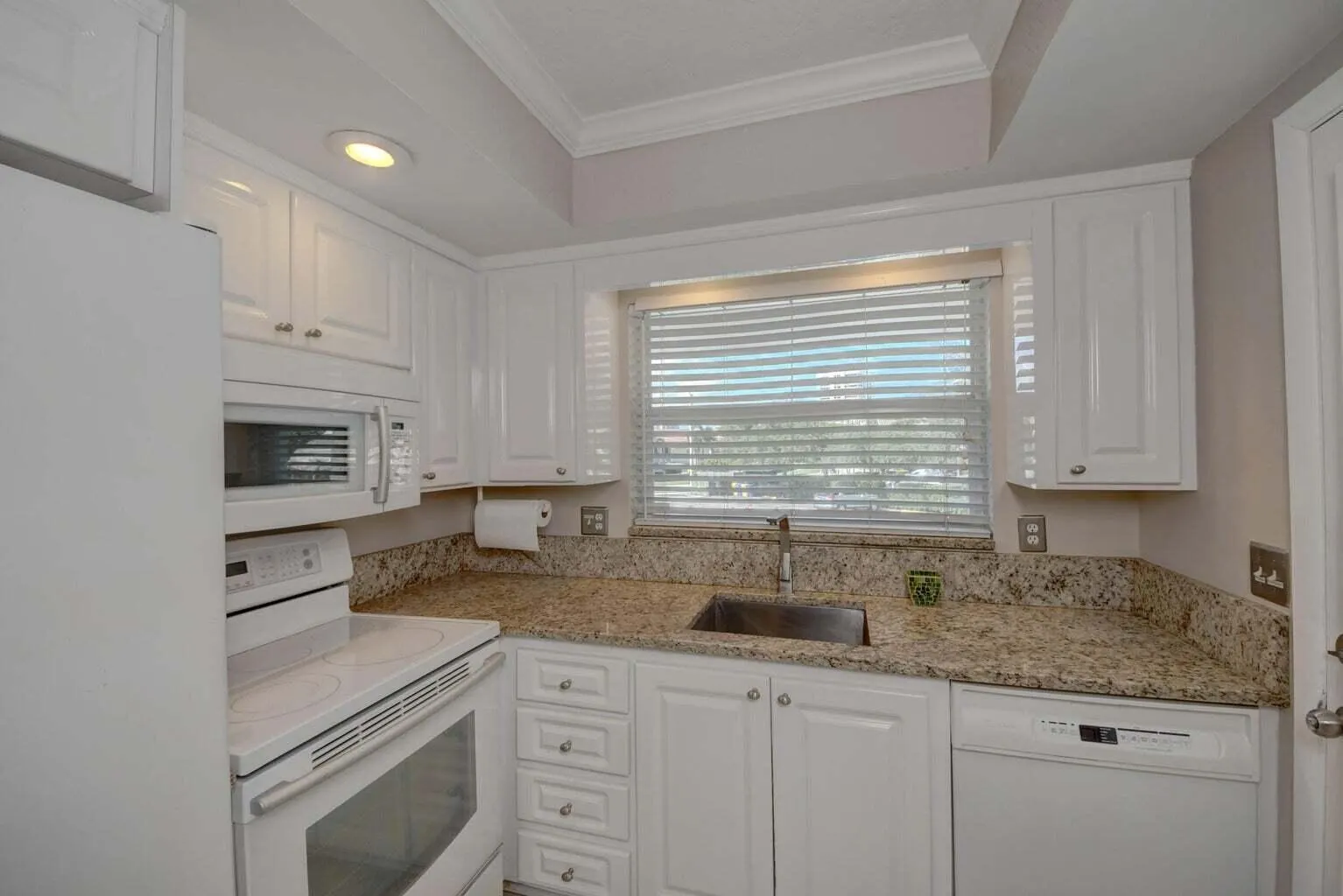 68 Yacht Club Drive, #20