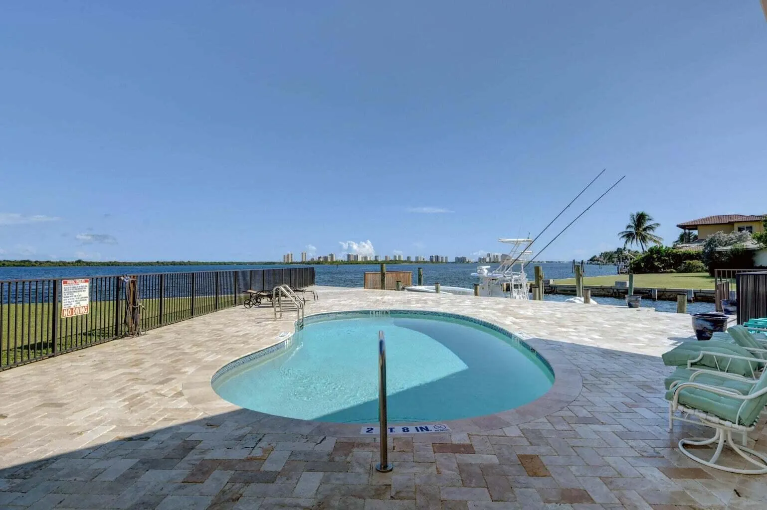 68 Yacht Club Drive, #20