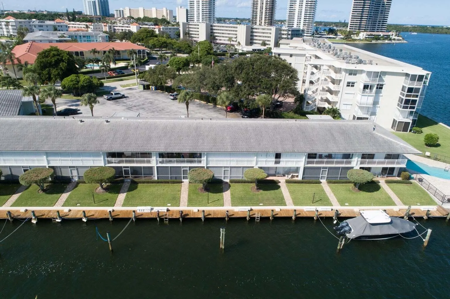 68 Yacht Club Drive, #20
