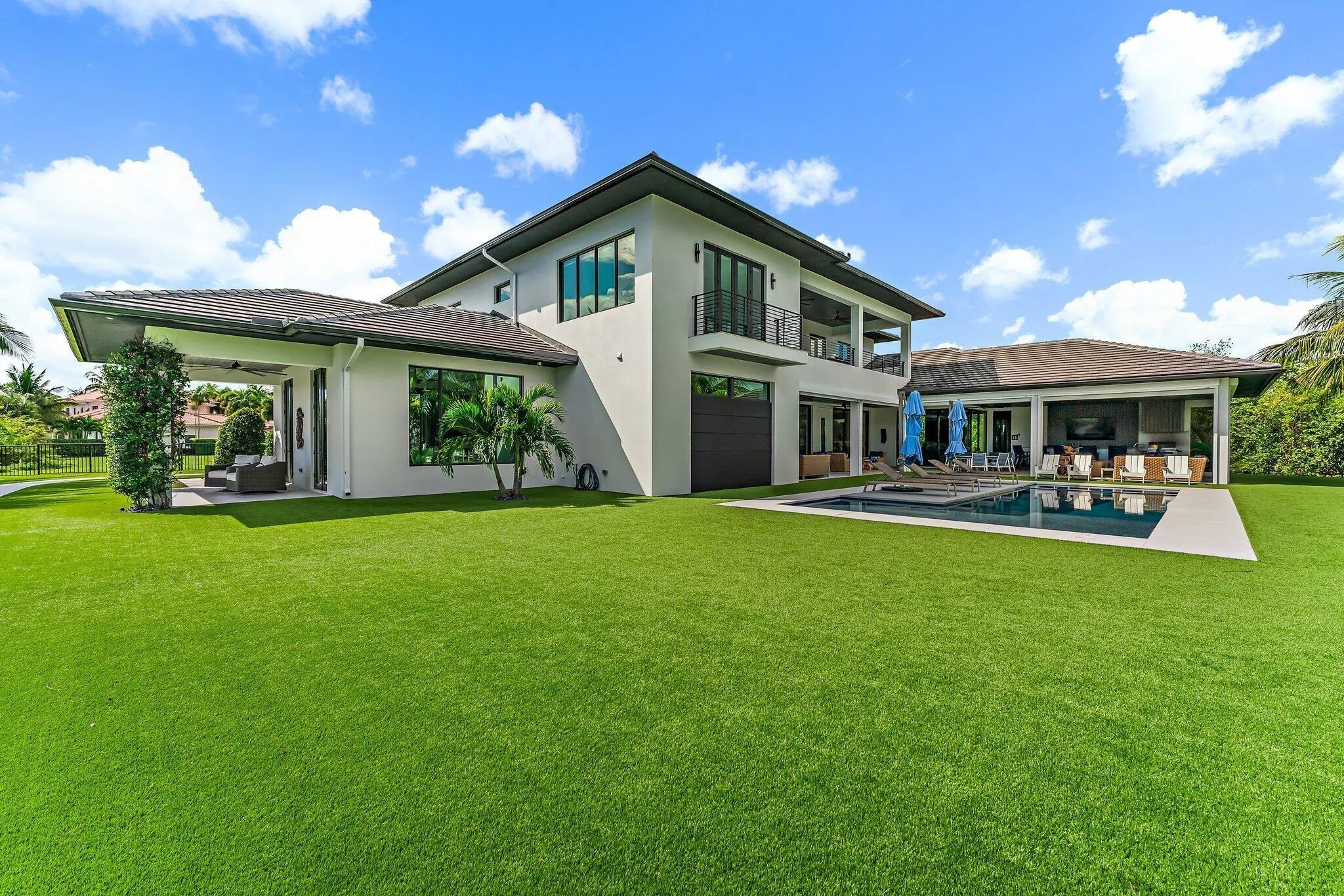 18941 SE Reach Island Lane