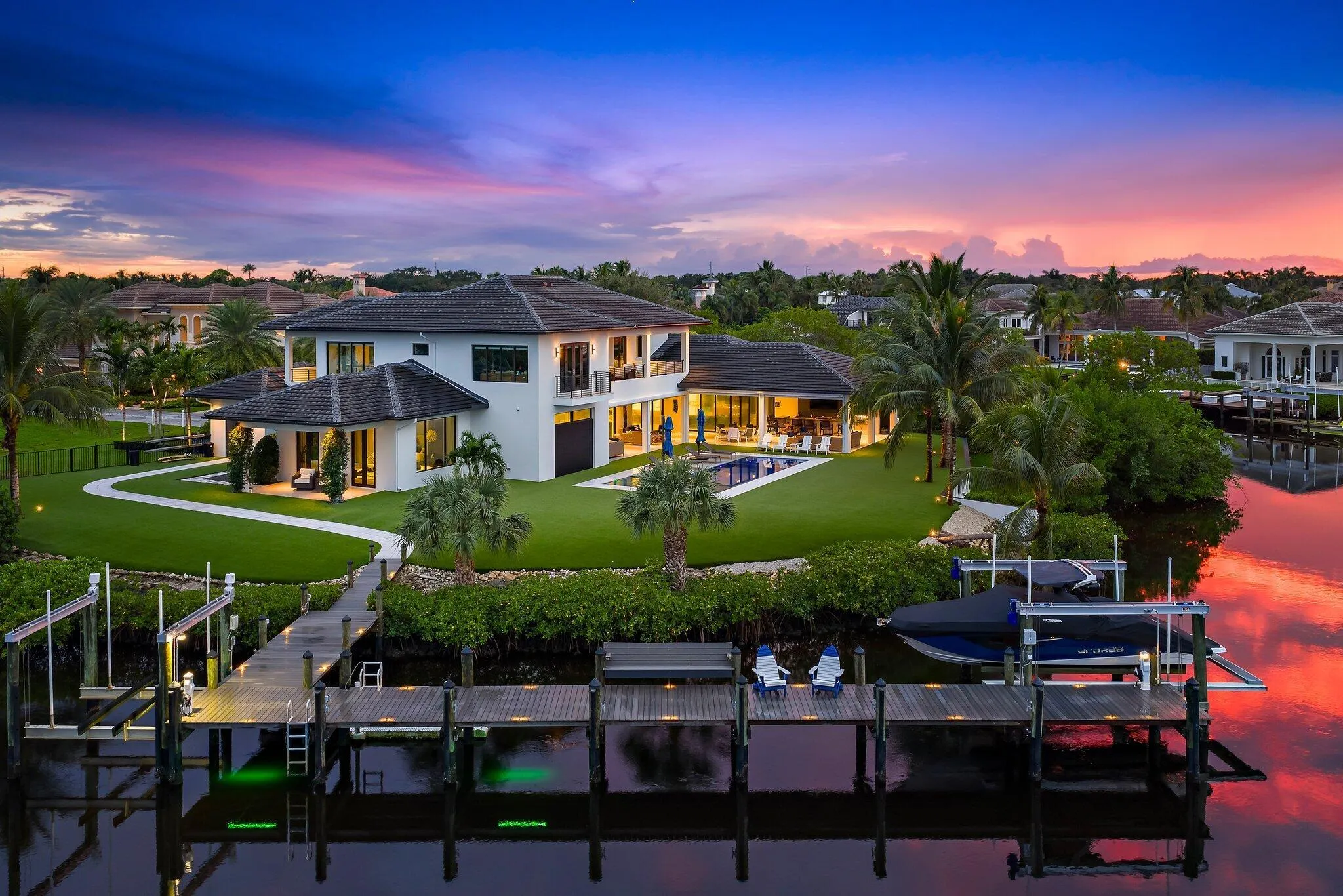 18941 SE Reach Island Lane