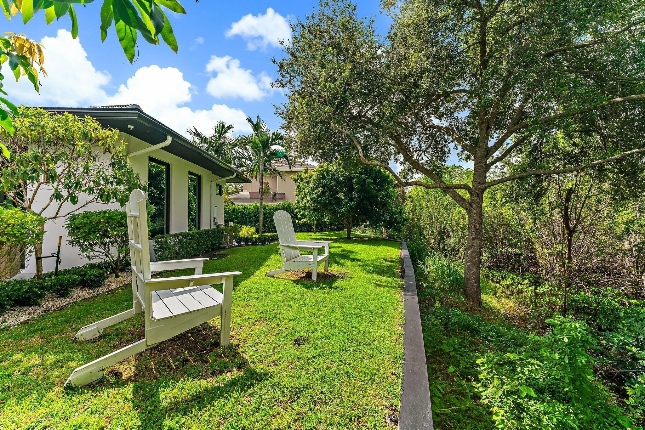 18941 SE Reach Island Lane