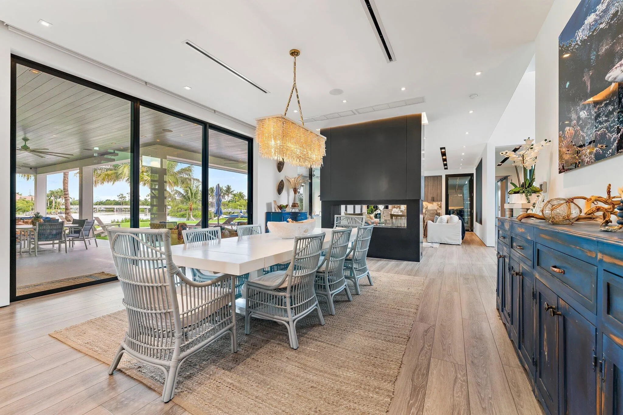 18941 SE Reach Island Lane