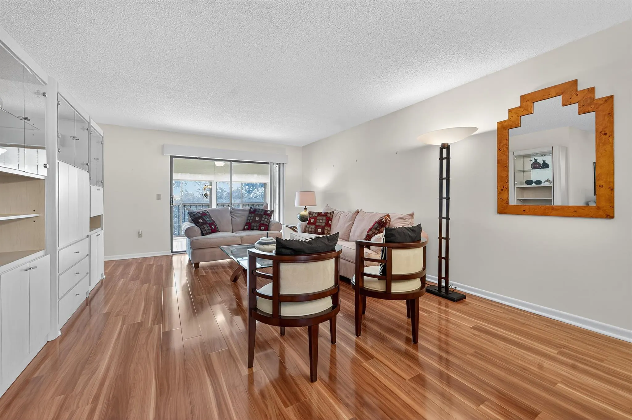 6065 Pointe Regal Circle, #407