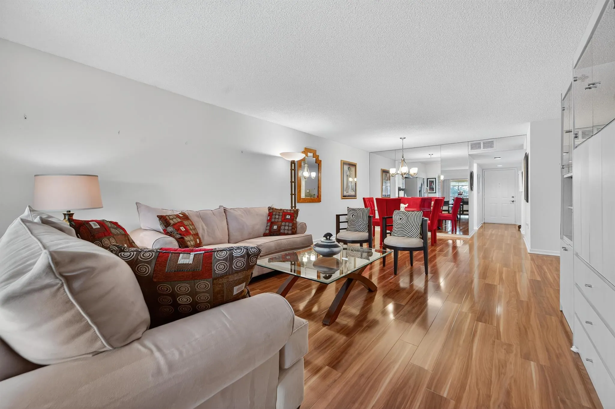 6065 Pointe Regal Circle, #407