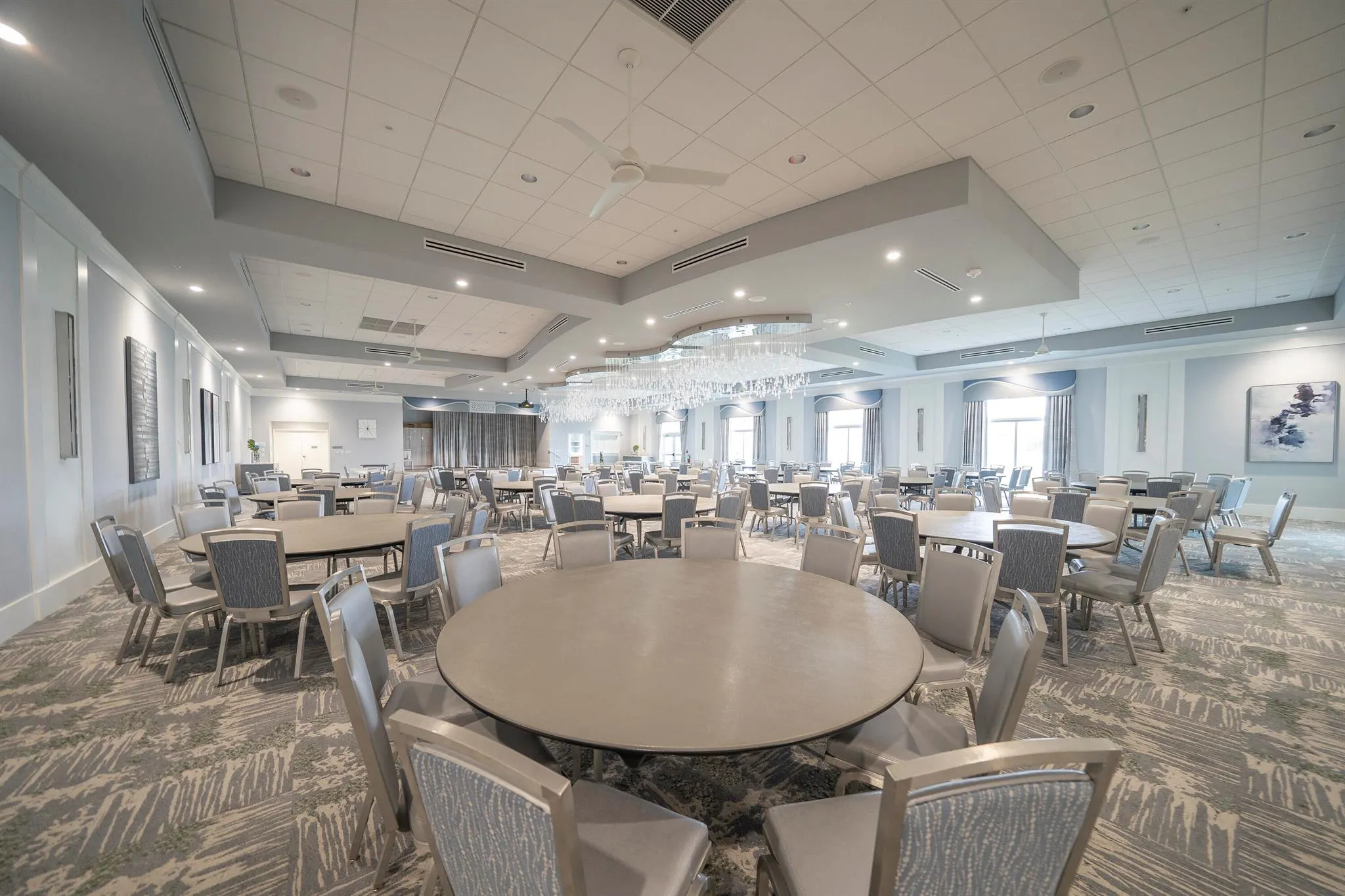 6065 Pointe Regal Circle, #407