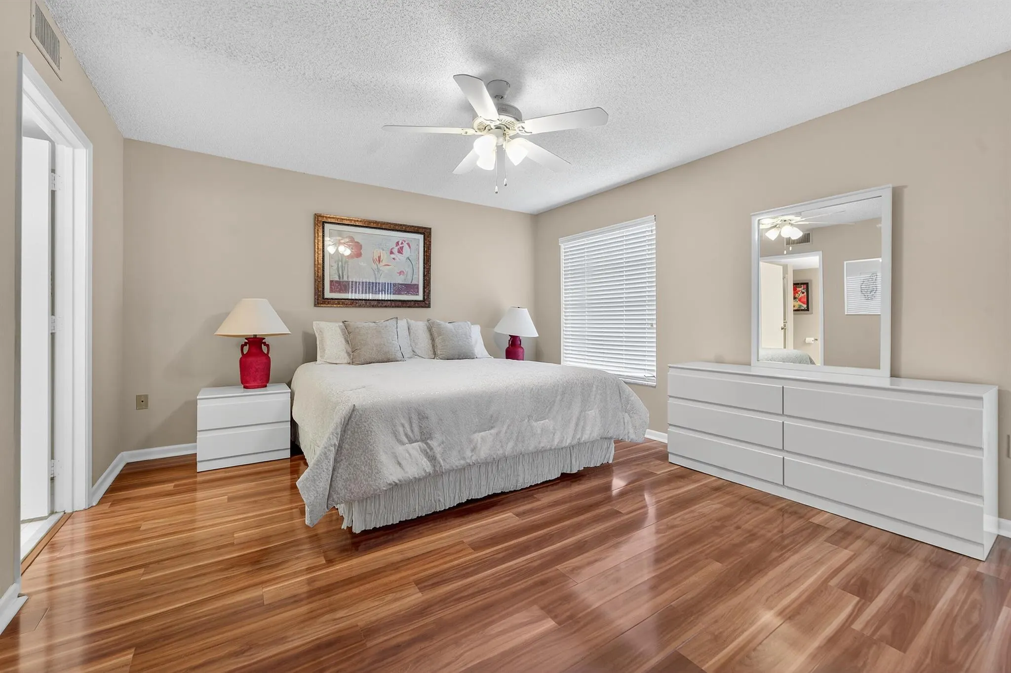 6065 Pointe Regal Circle, #407