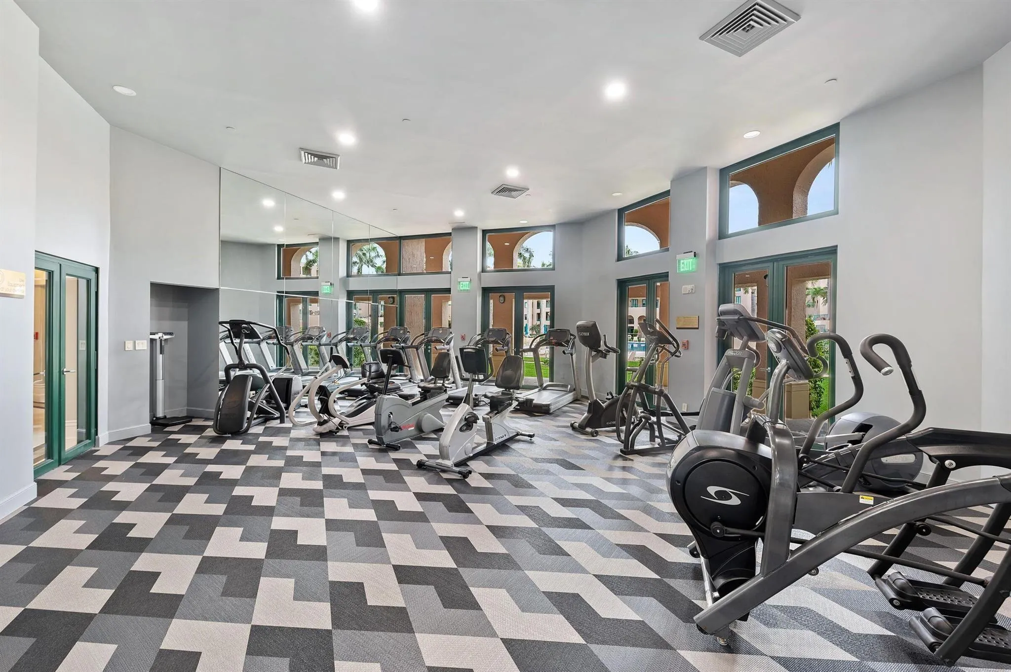 140 SE 5th Avenue, #439