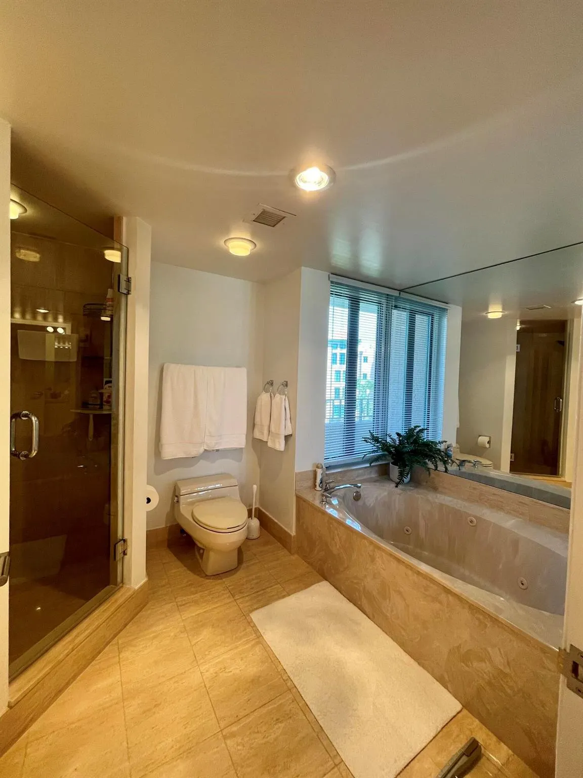 140 SE 5th Avenue, #439