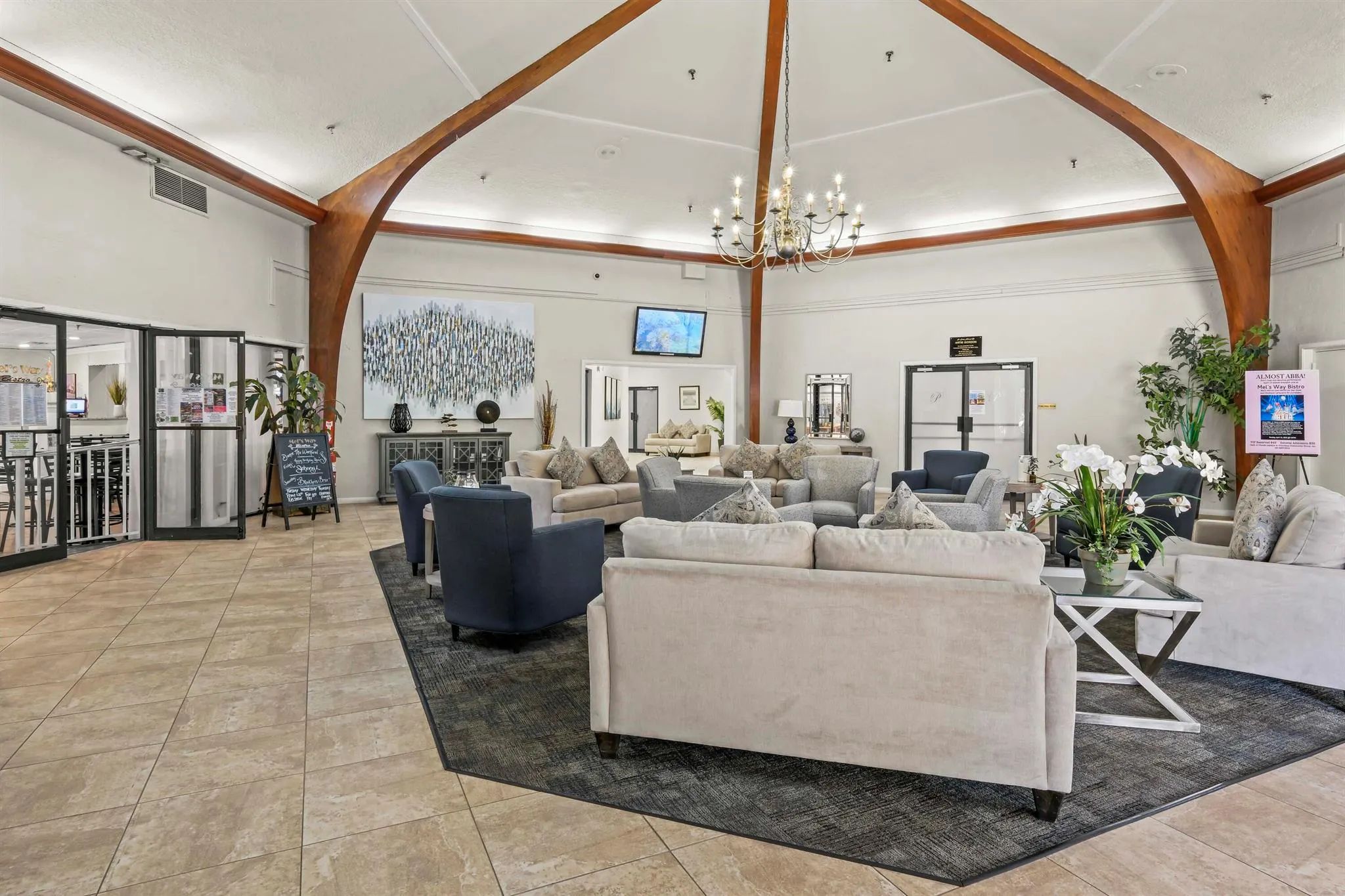 3871 Via Poinciana, #104