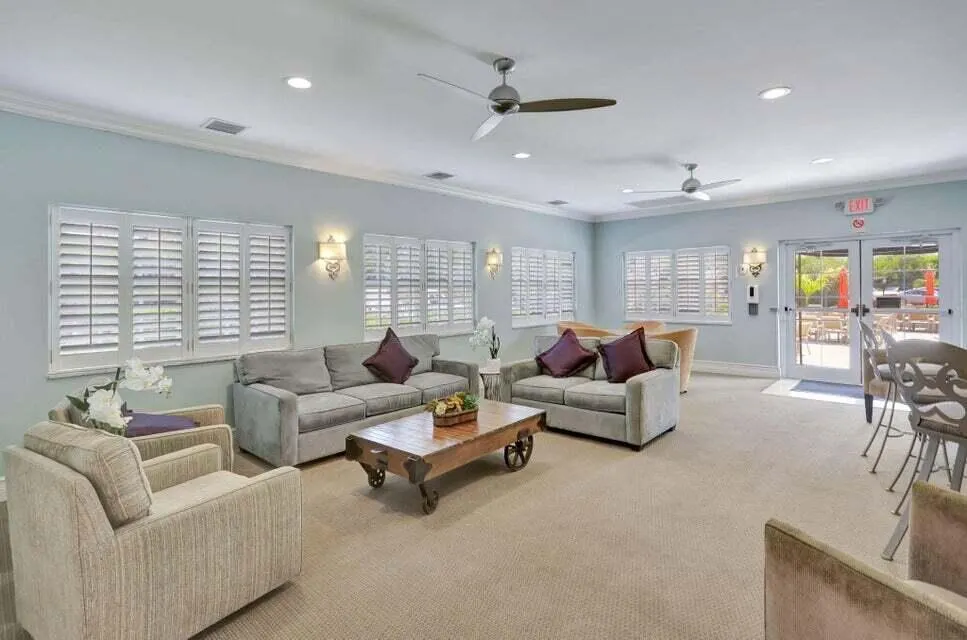 2871 N Ocean Boulevard, #C 207