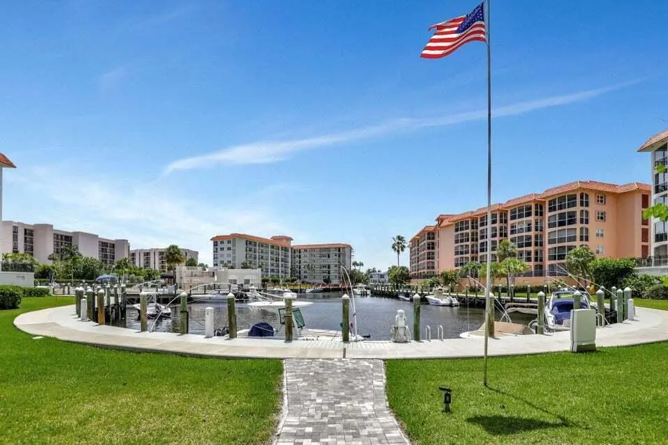 2871 N Ocean Boulevard, #C 207