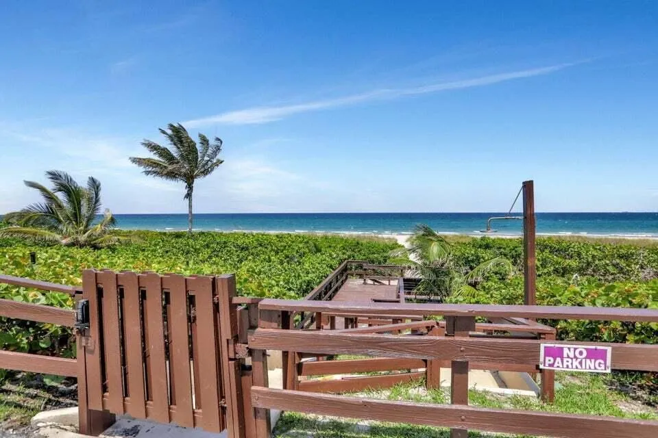 2871 N Ocean Boulevard, #C 207