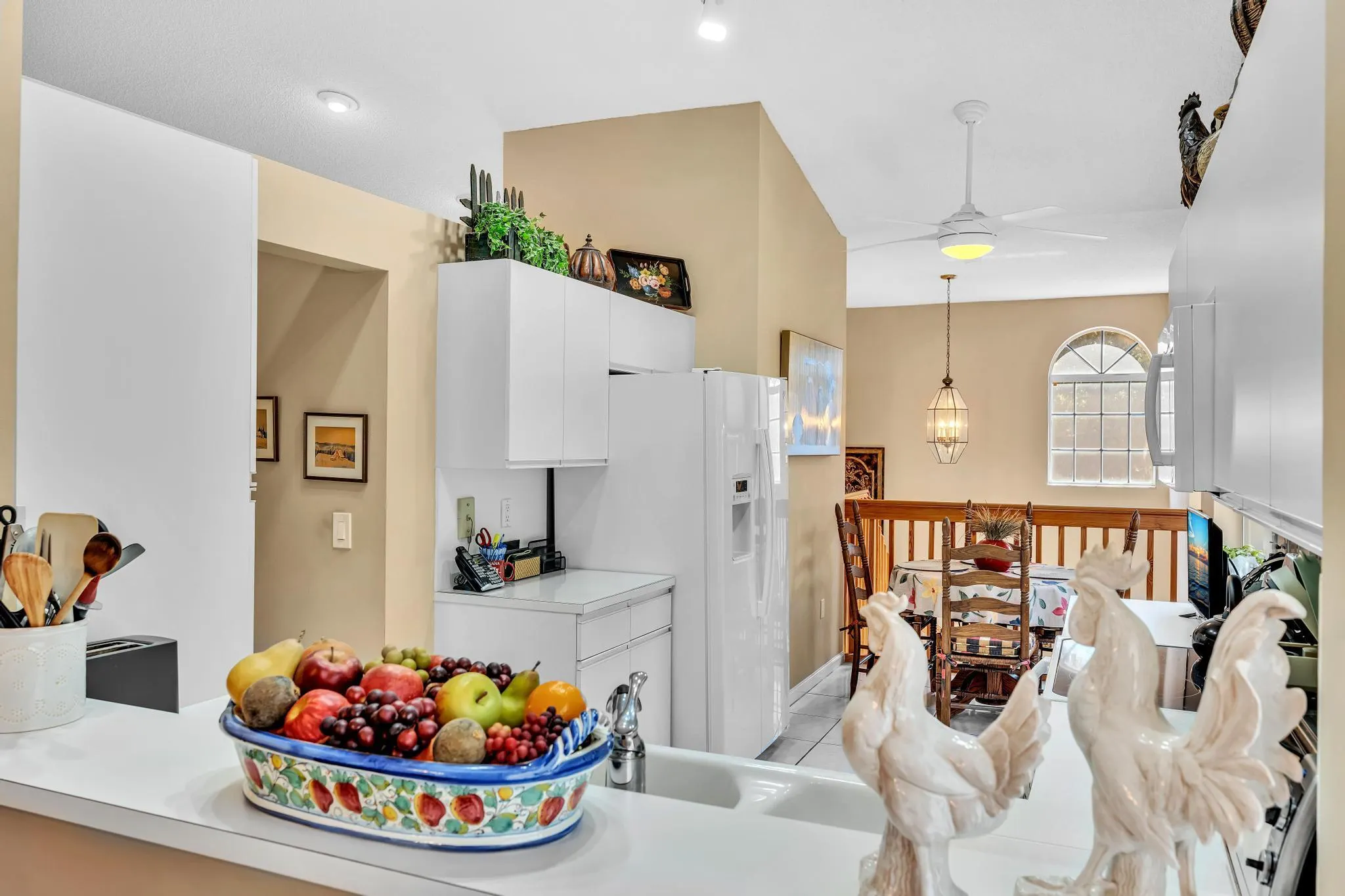 9589 Shadybrook Drive, #201