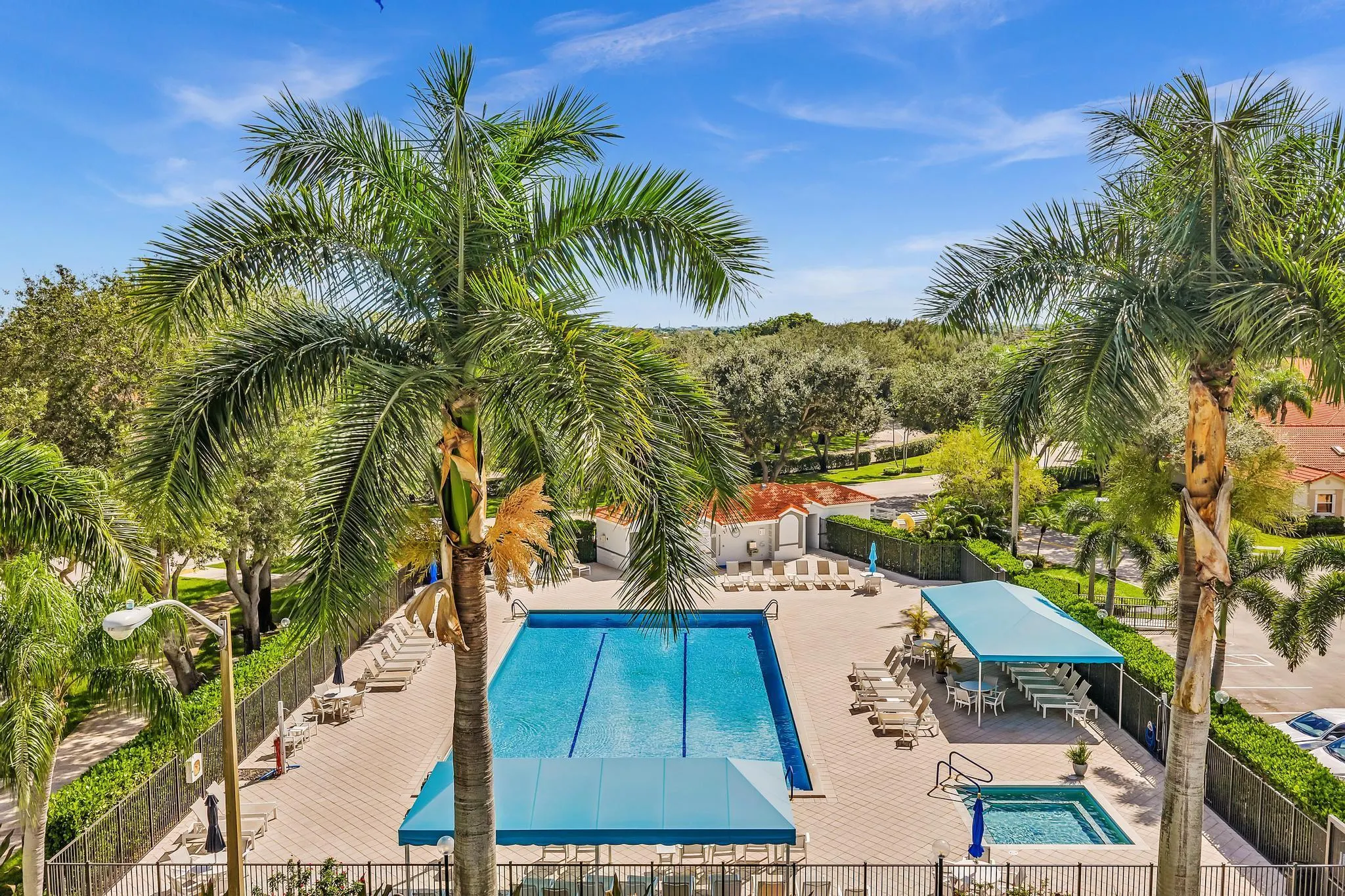 9589 Shadybrook Drive, #201