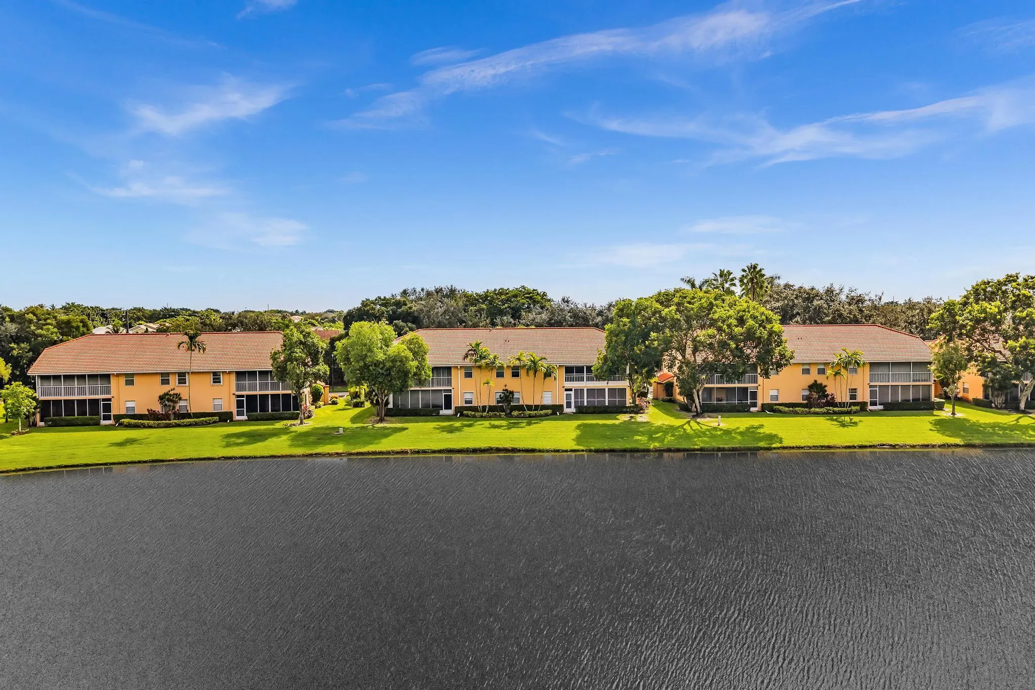 9589 Shadybrook Drive, #201