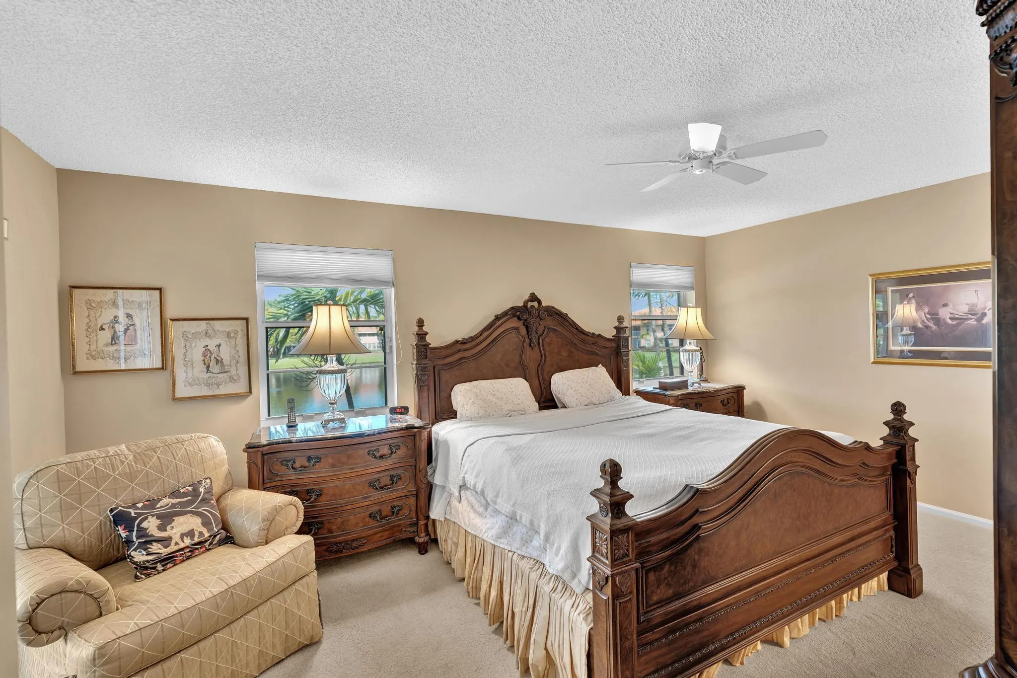 9589 Shadybrook Drive, #201