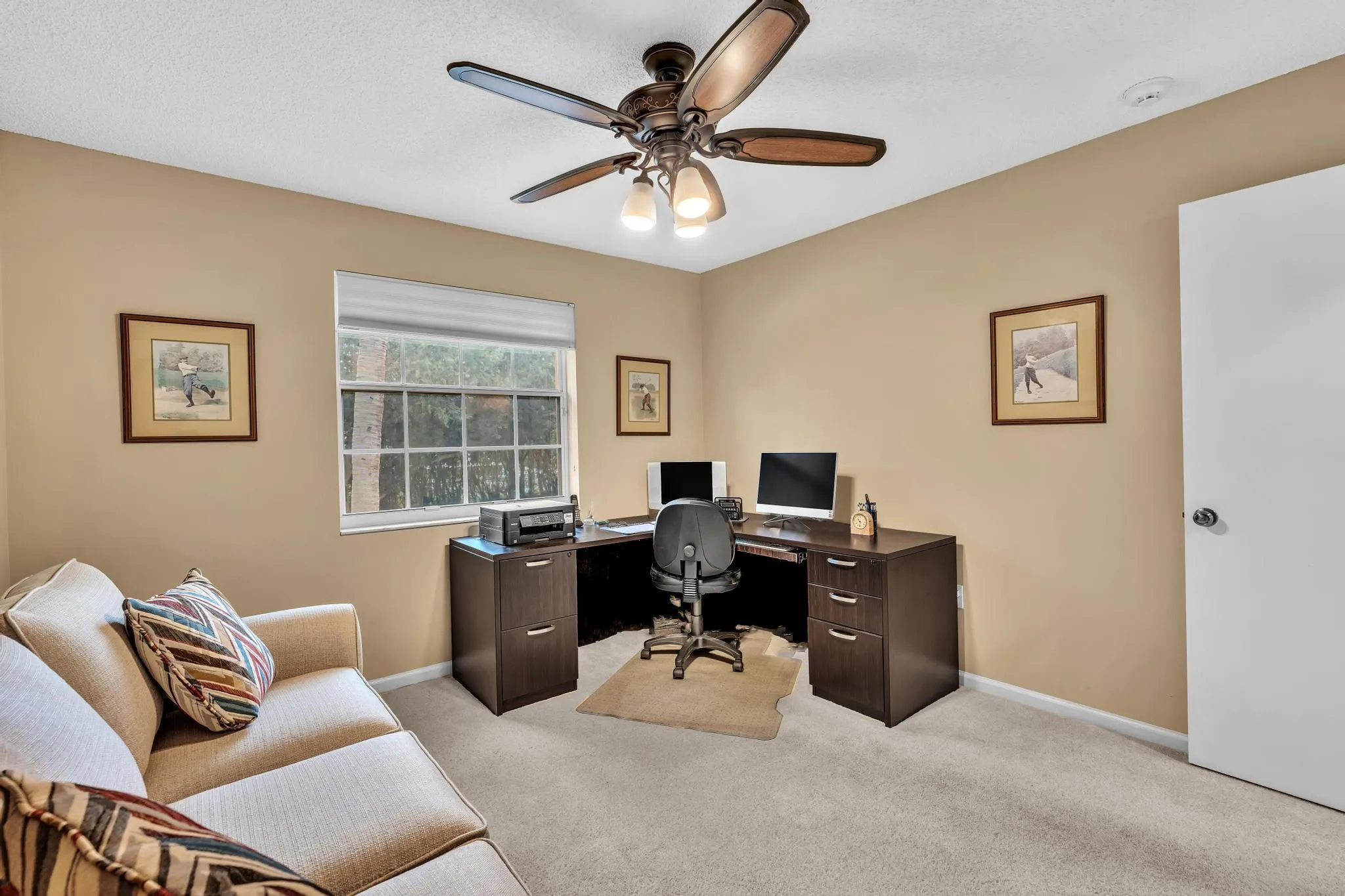 9589 Shadybrook Drive, #201