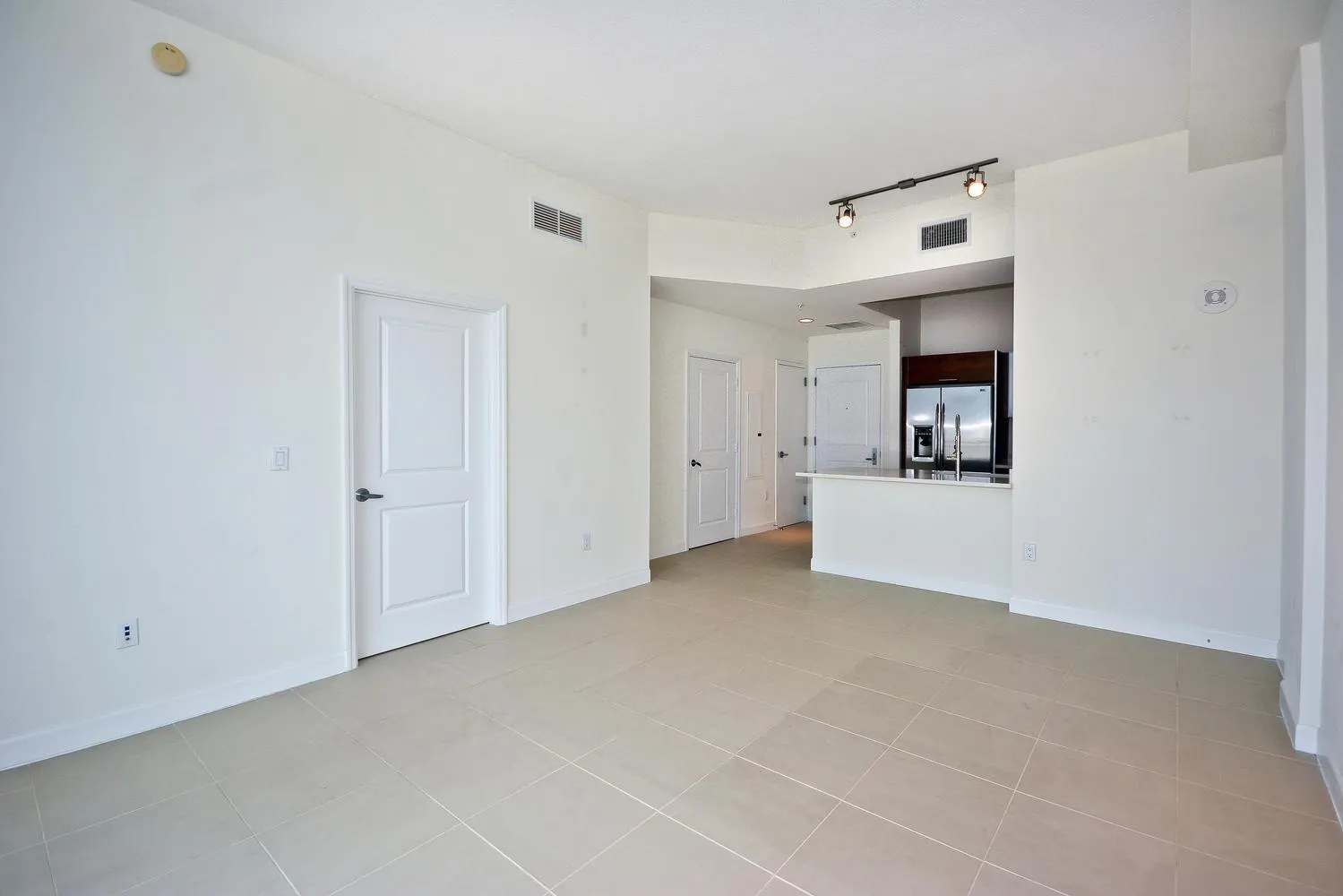 480 Hibiscus Street, #841