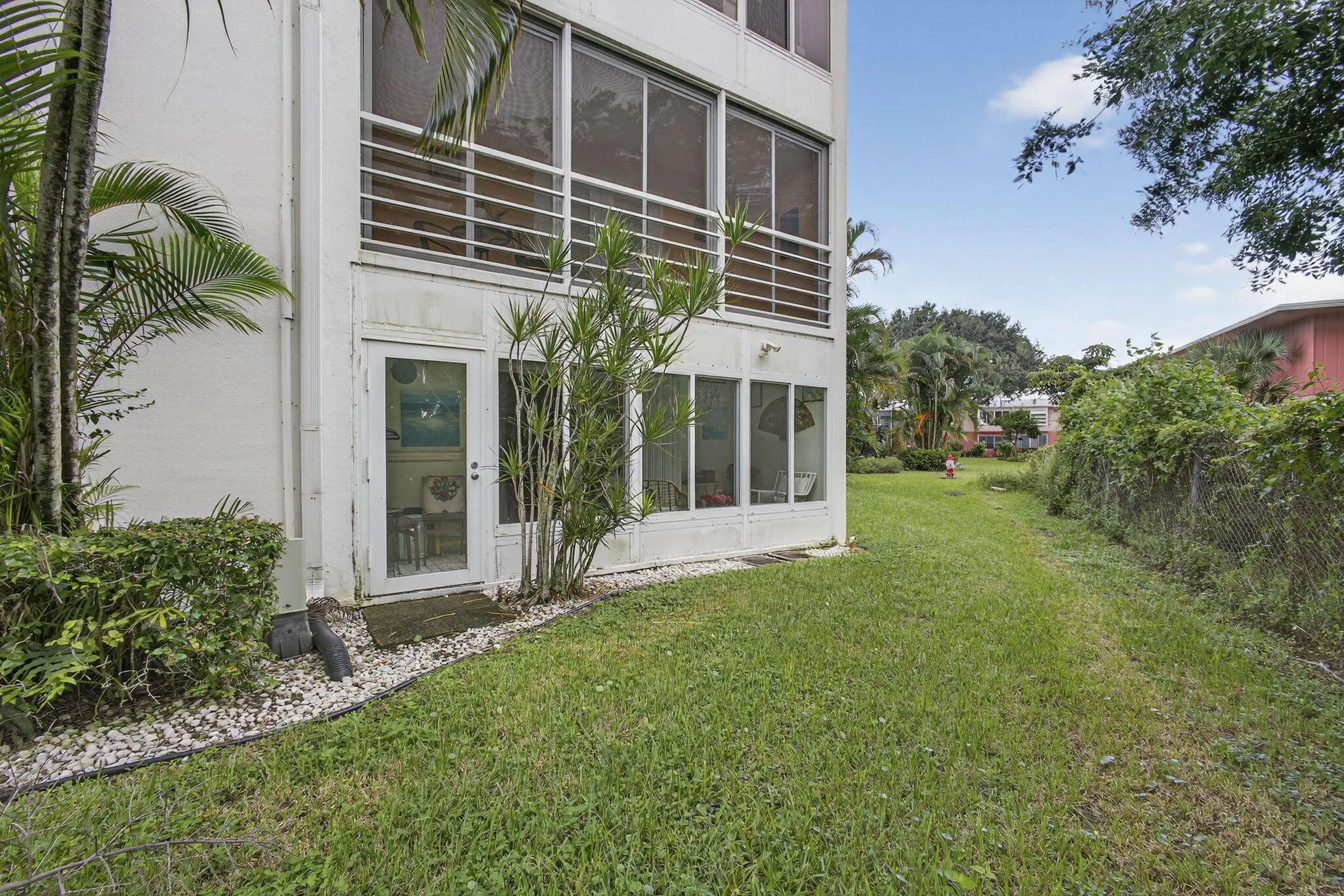 101 Greenbrier A