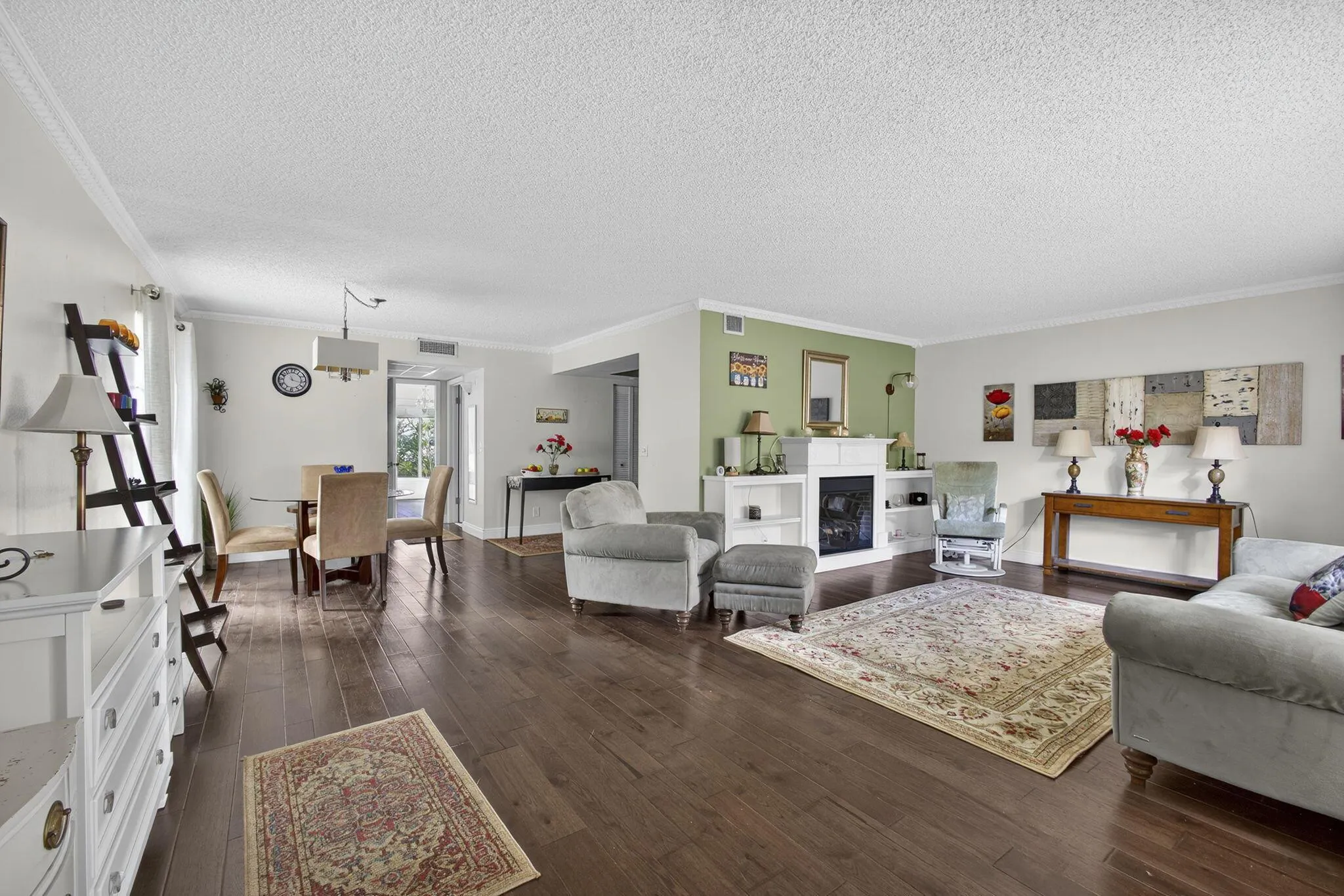 101 Greenbrier A