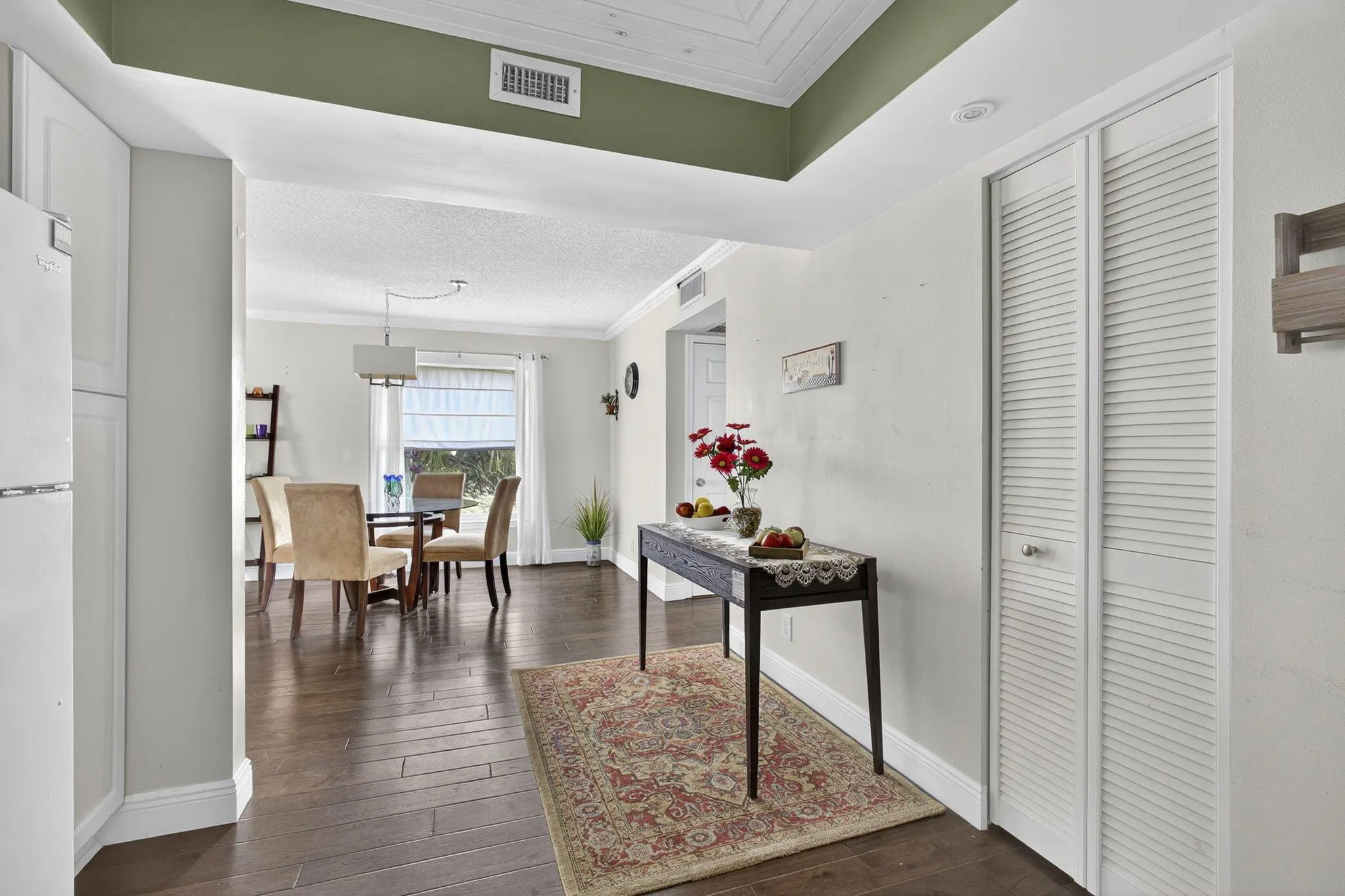101 Greenbrier A