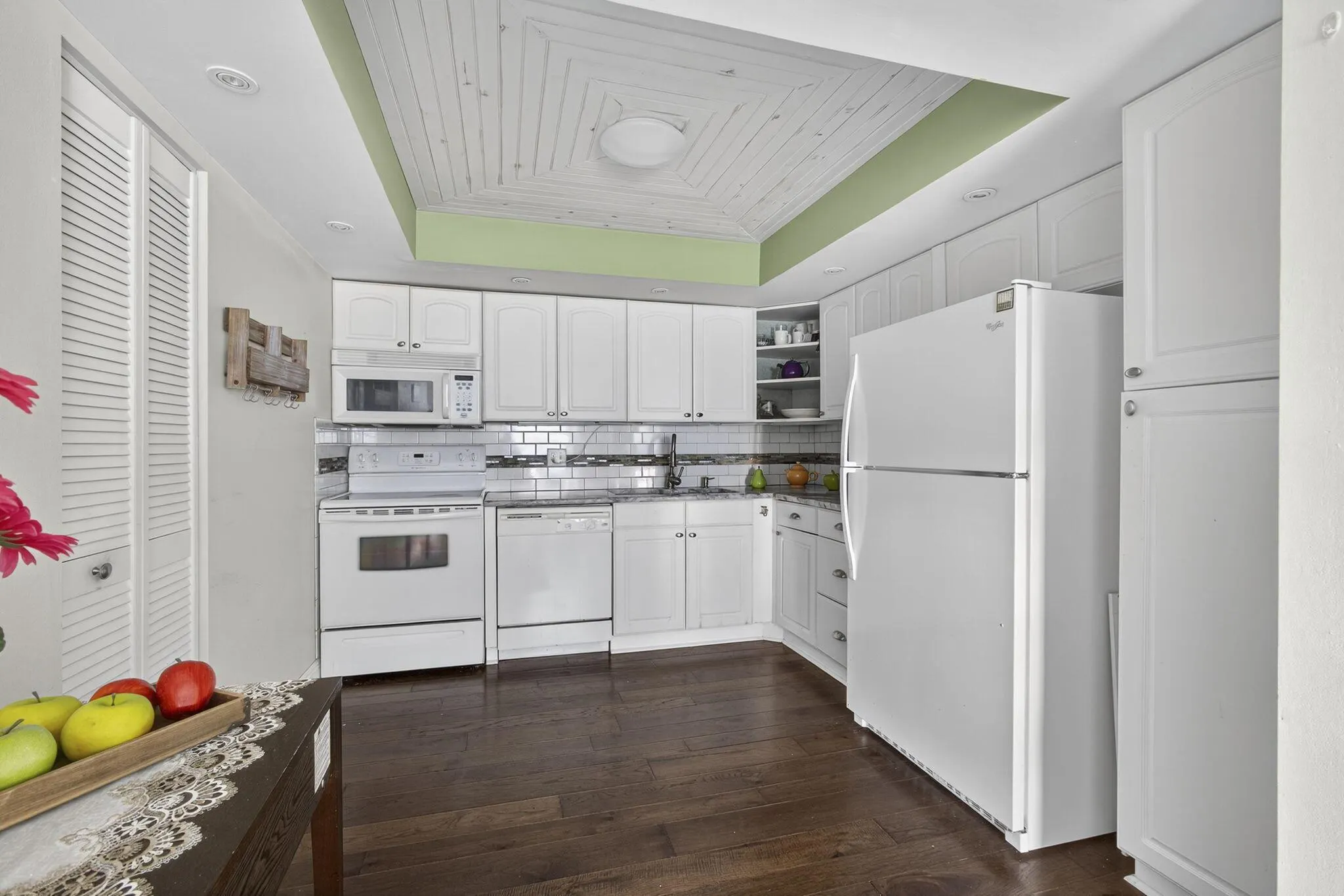 101 Greenbrier A