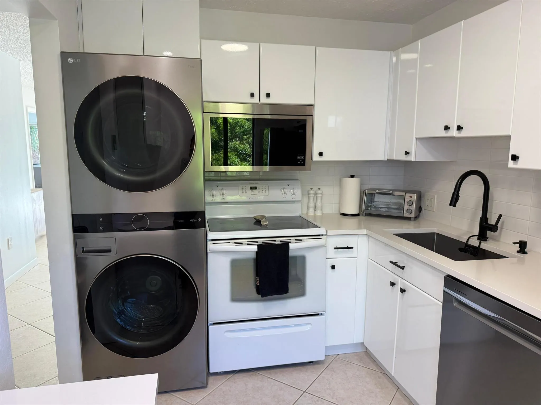 4266 Deste Court, #308