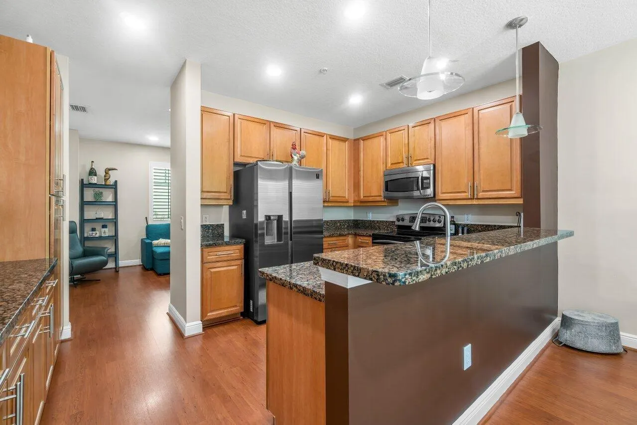 3805 NW 5th Terrace