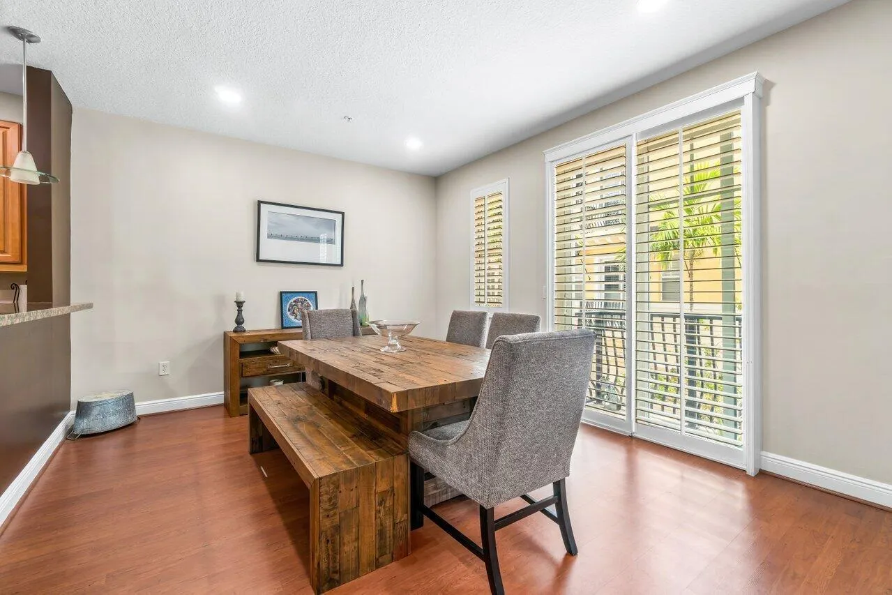 3805 NW 5th Terrace