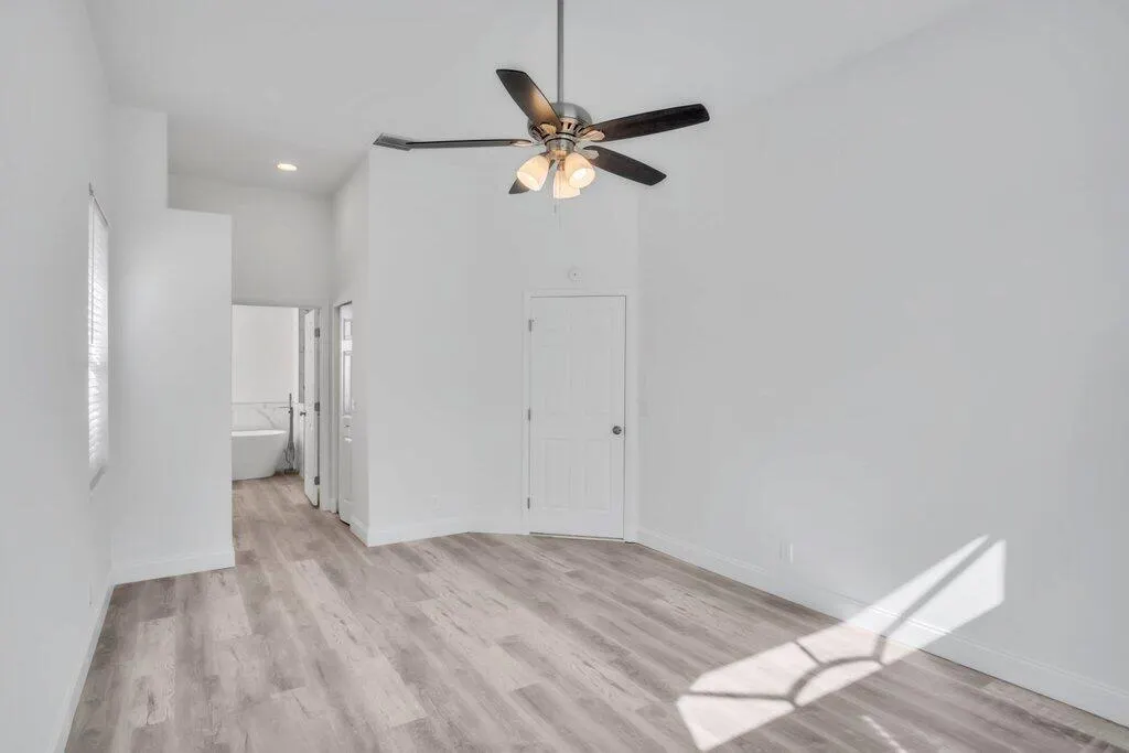 23425 Torre Circle