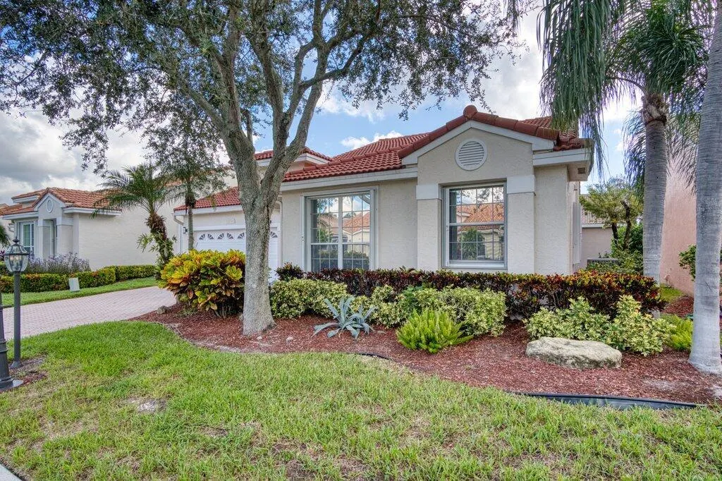 23425 Torre Circle