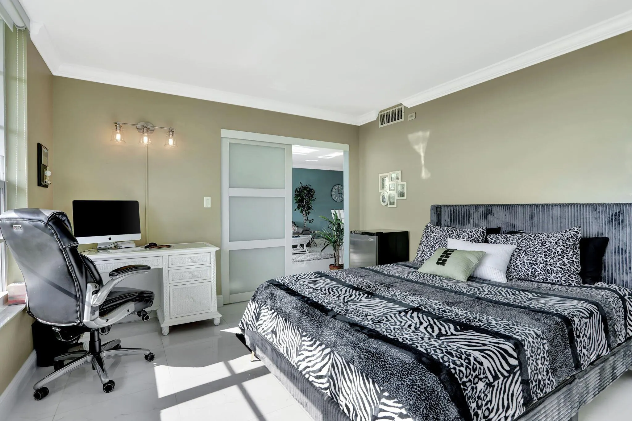 565 Oaks Lane, #512