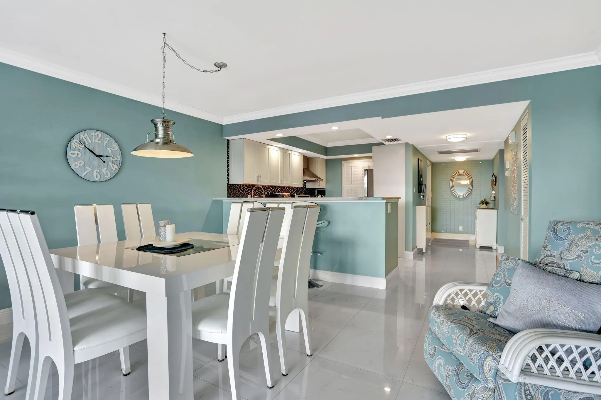 565 Oaks Lane, #512