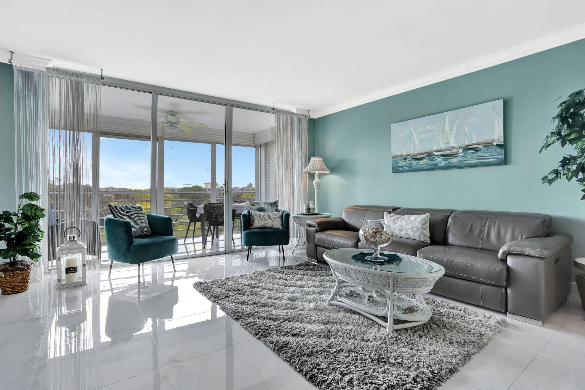 565 Oaks Lane, #512
