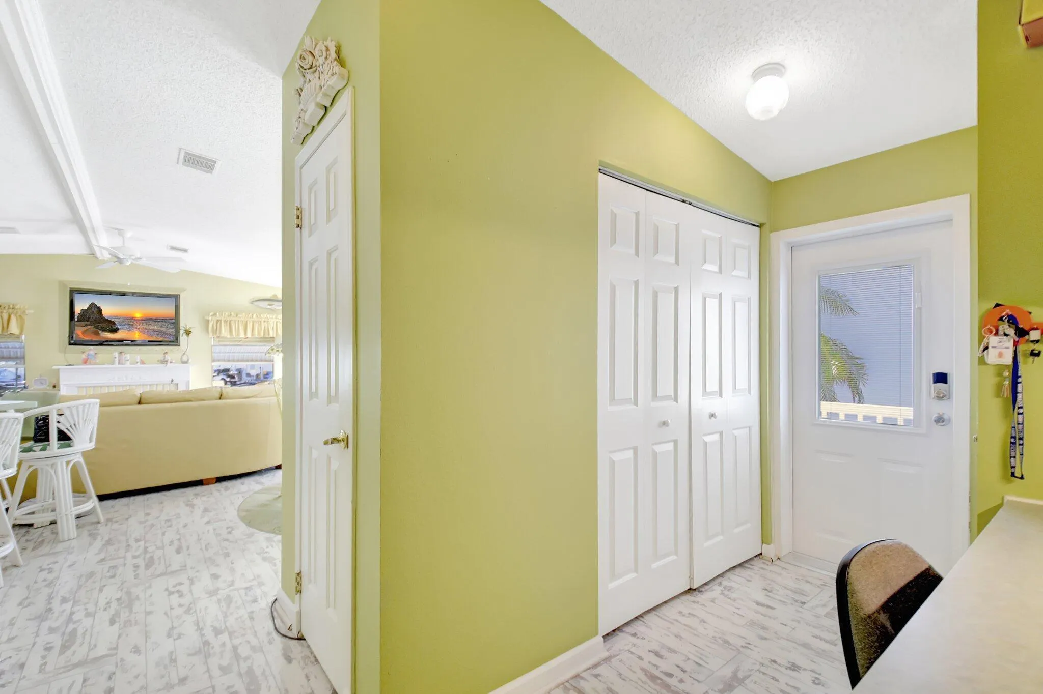 211 S Heron Drive, #O