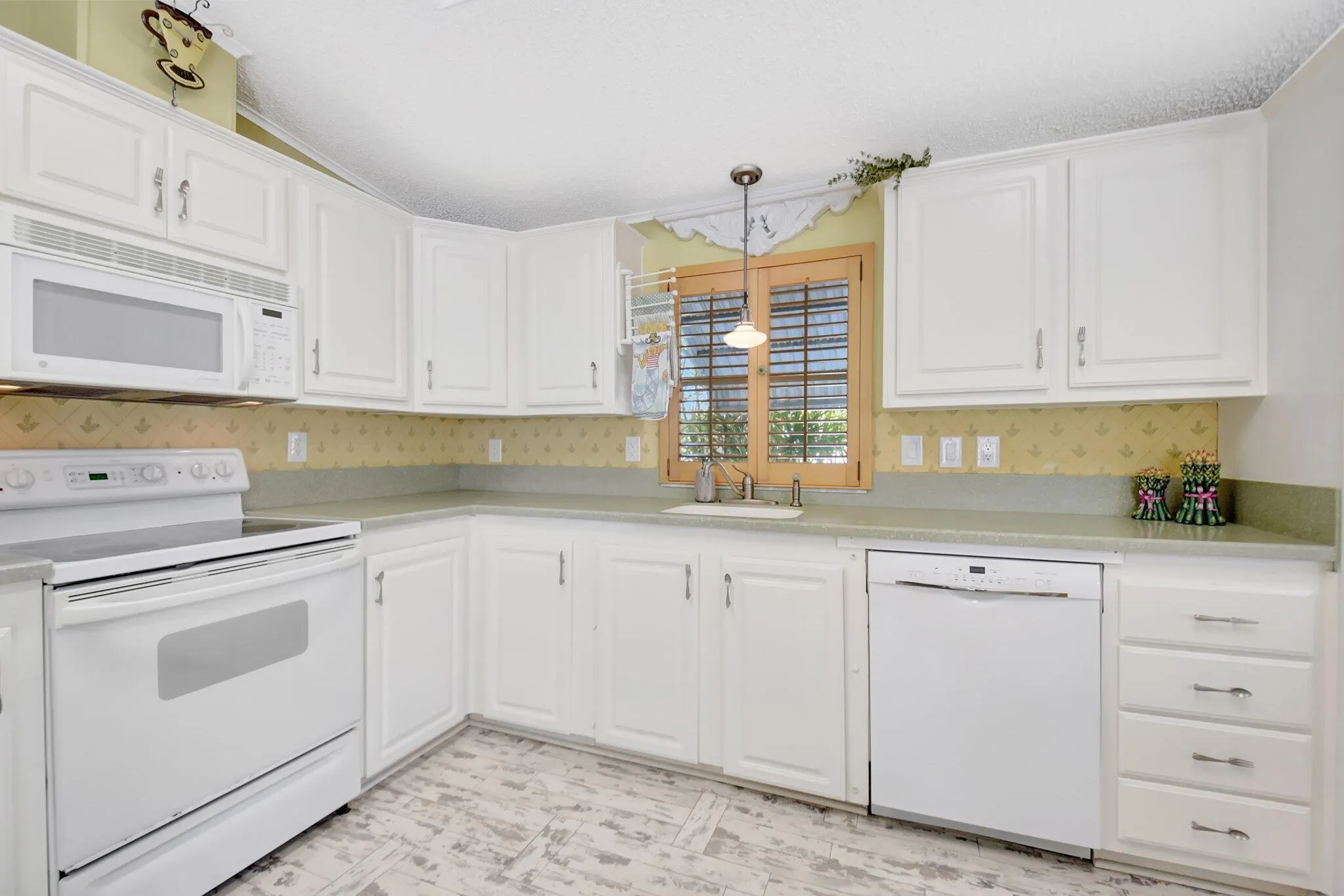 211 S Heron Drive, #O