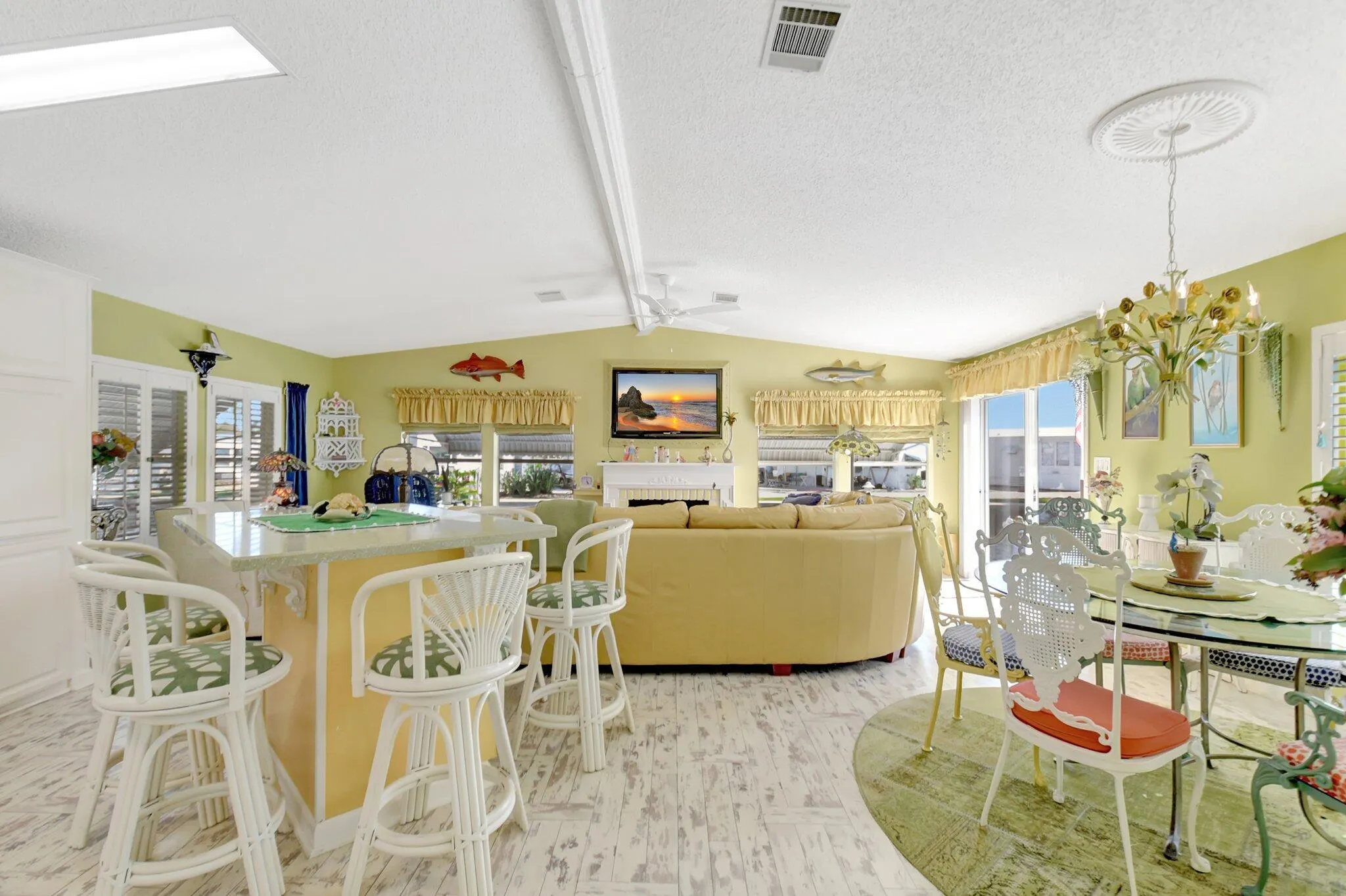 211 S Heron Drive, #O
