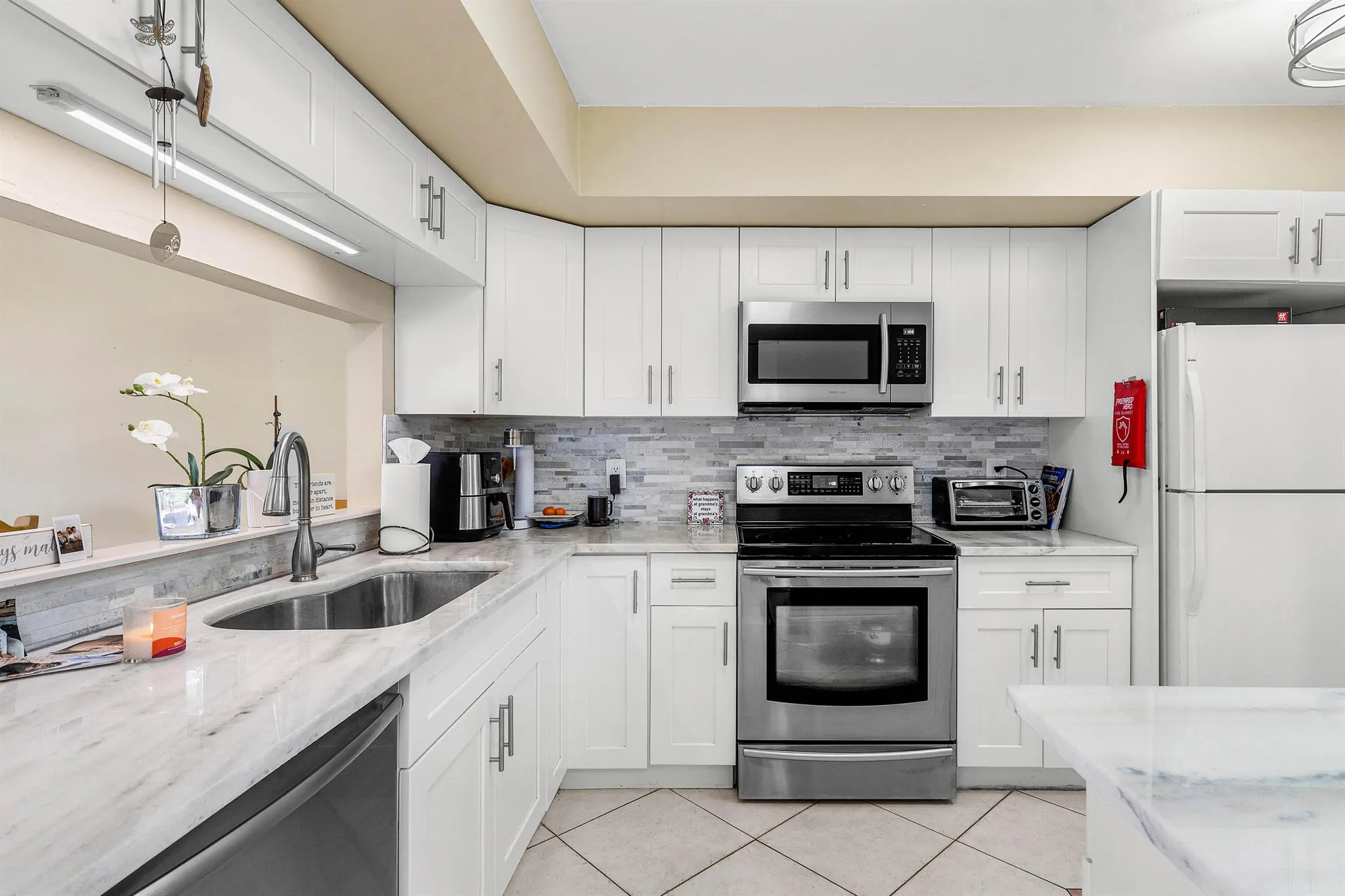 5306 Sapphire Valley