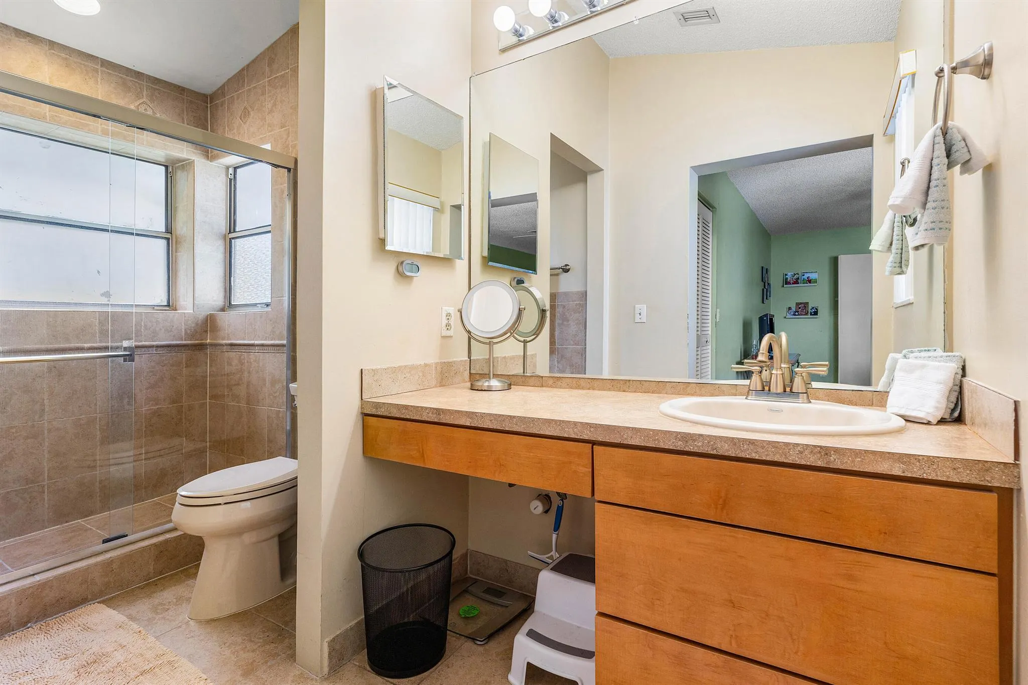 5306 Sapphire Valley