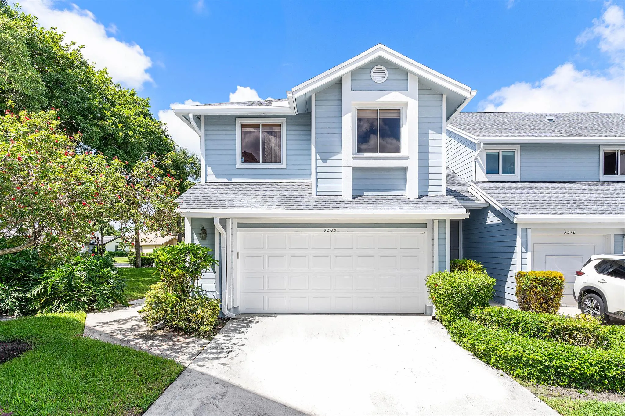 5306 Sapphire Valley