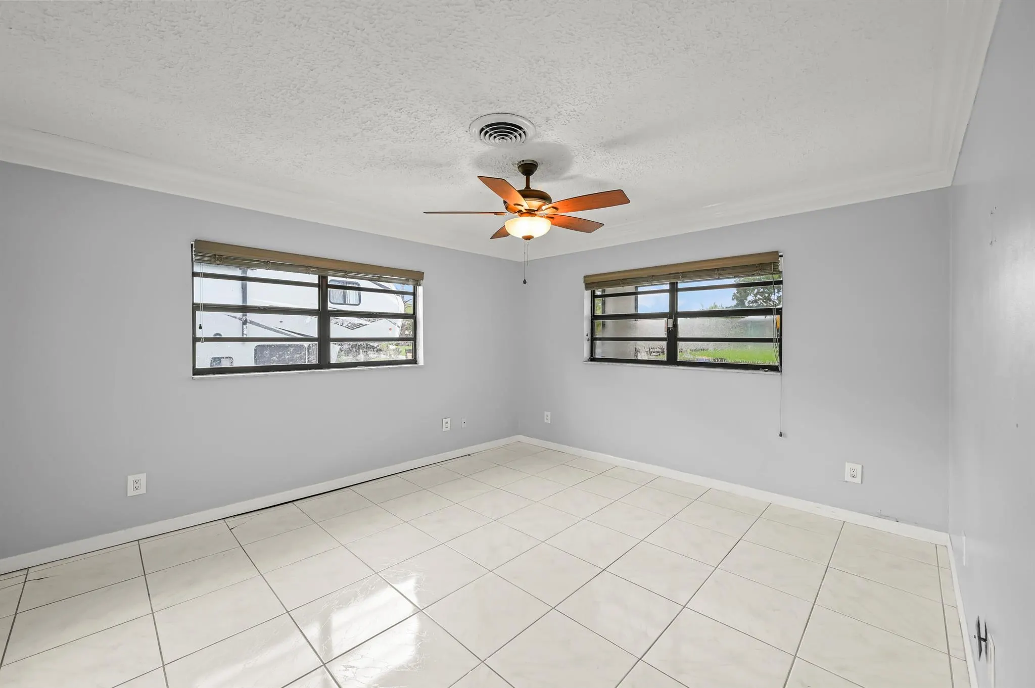 872 SW 30th Street