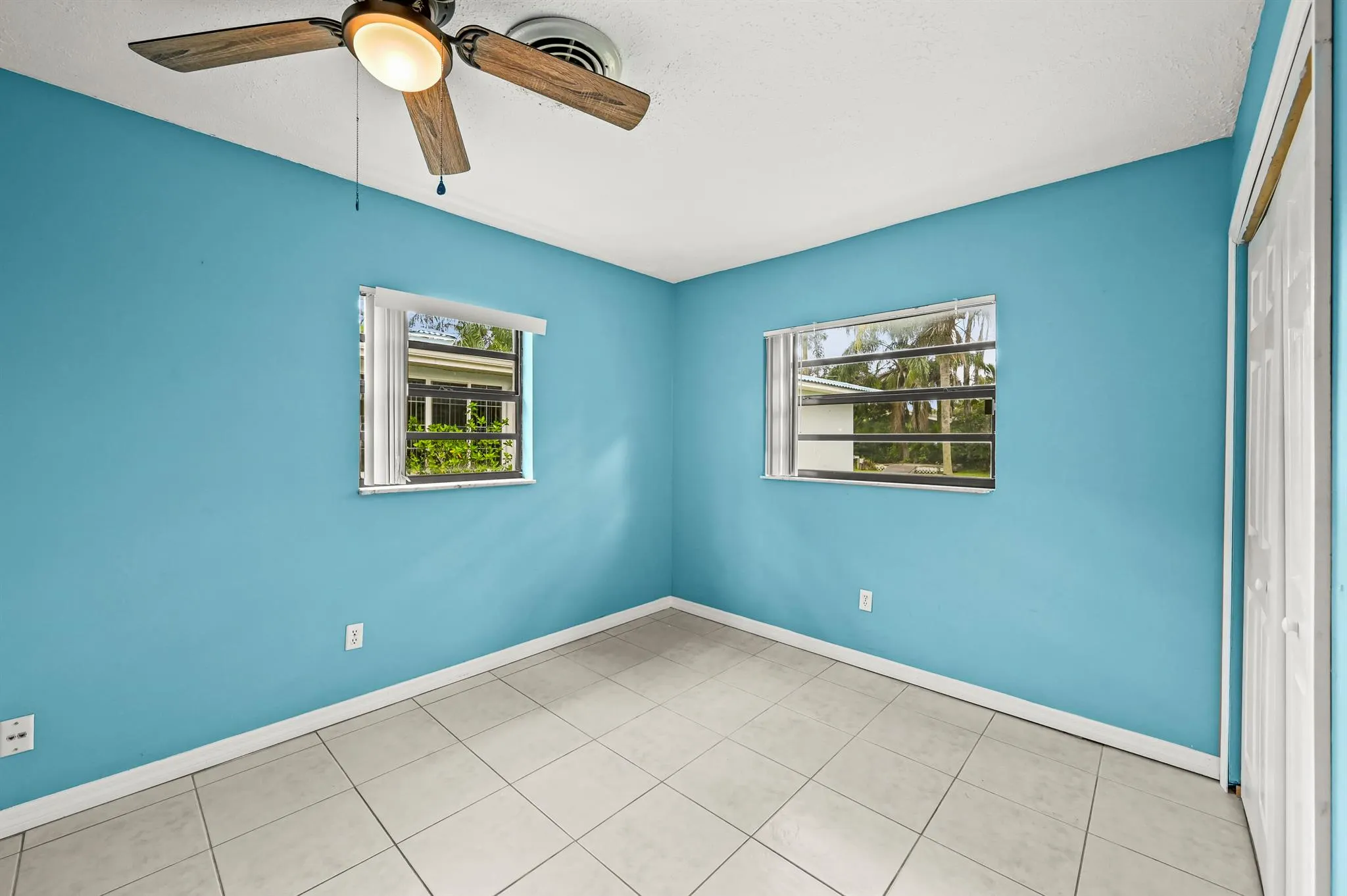 872 SW 30th Street