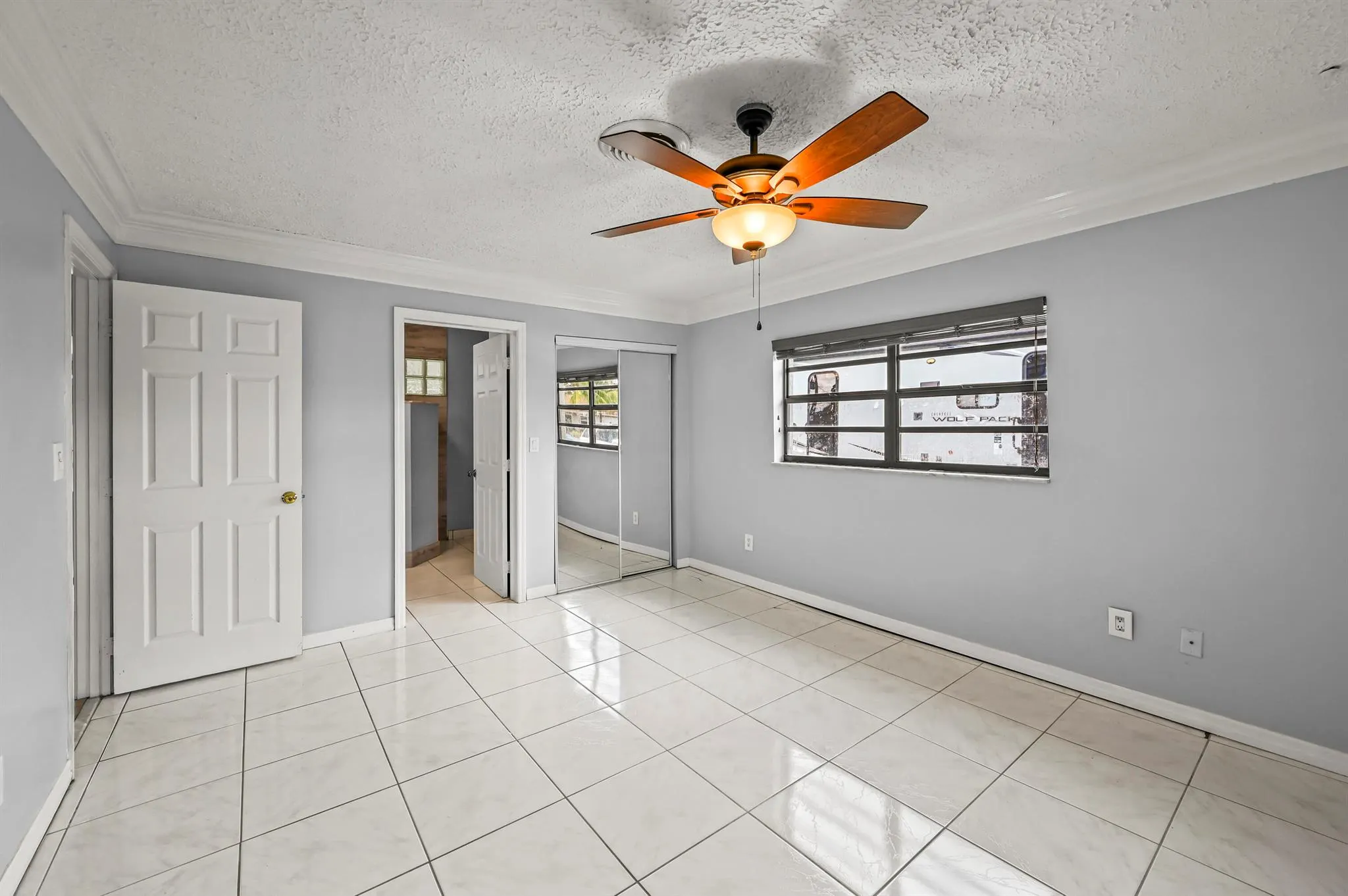 872 SW 30th Street