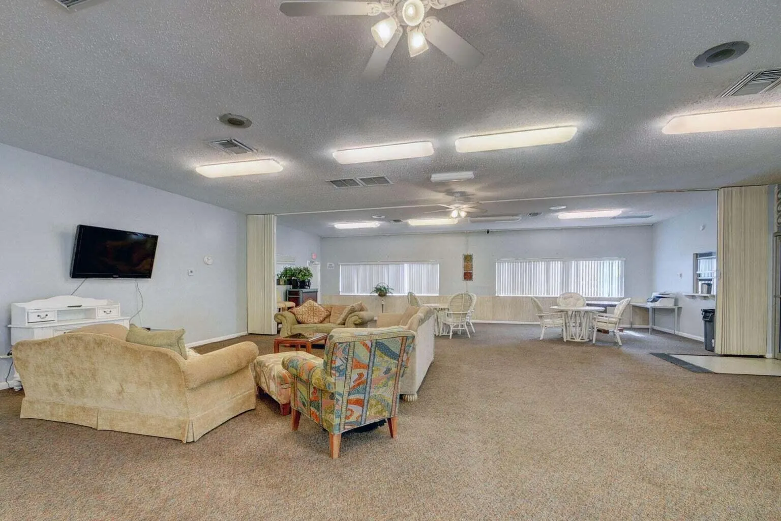 200 Waterway Drive S Drive S, #102