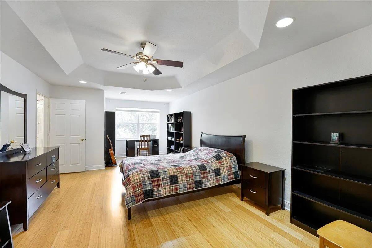 19059 Skyridge Circle