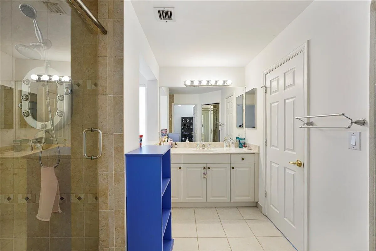 19059 Skyridge Circle